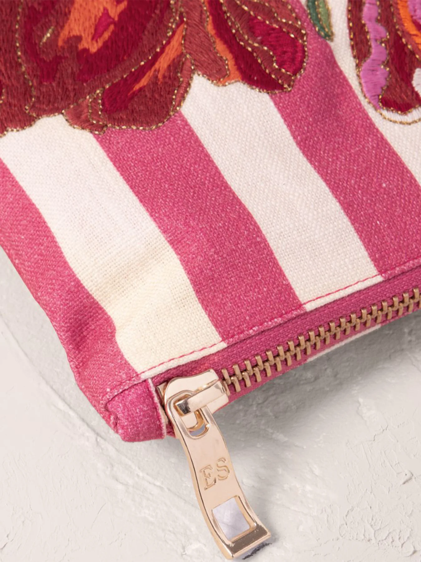Tulip Stripe Cotton Everyday Pouch Pink - Image 3