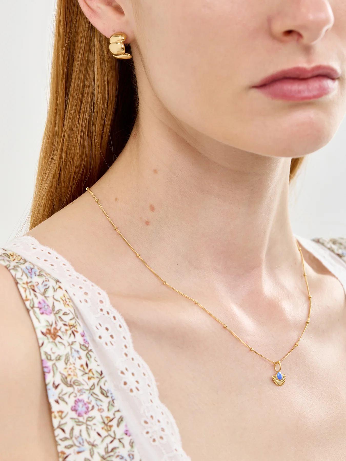 Soleil Cornflower Pendant Necklace Gold - Image 2