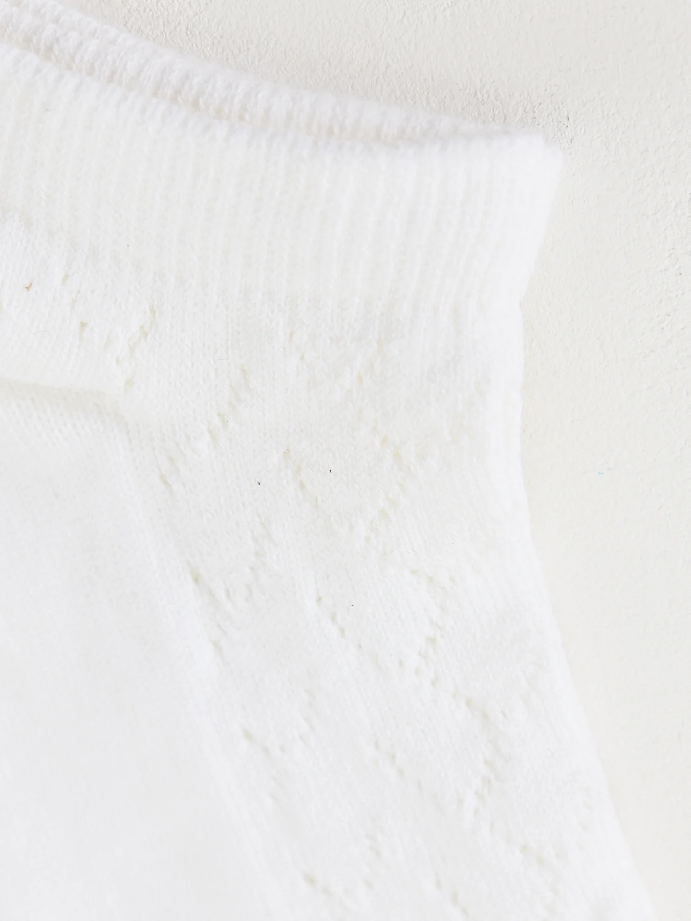 Family Special Edition Socks White - Image 2