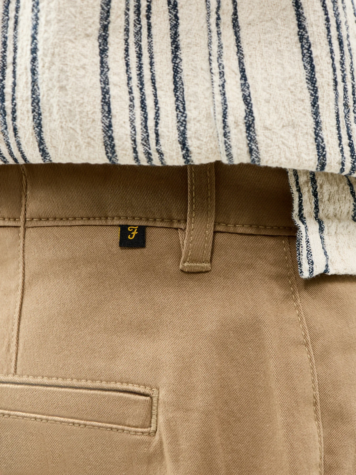 Twill Shorts Beige - Image 3