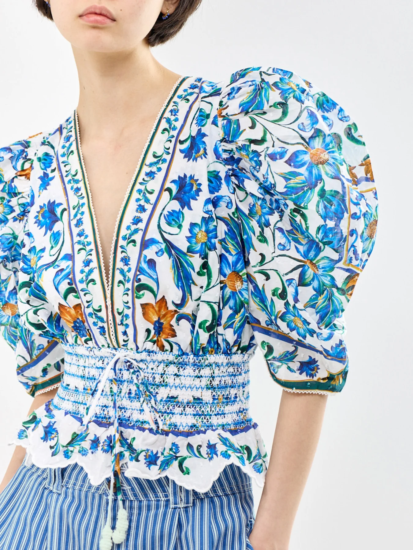 Flora Tile Blouse White - Image 3