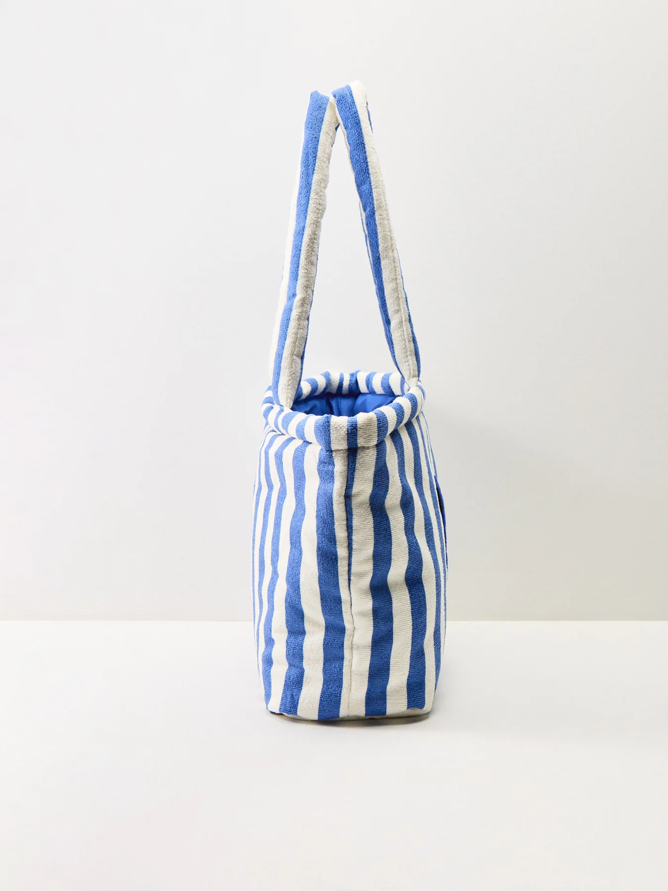 Sun Striped Macaw Tote Bag Multi - Image 4