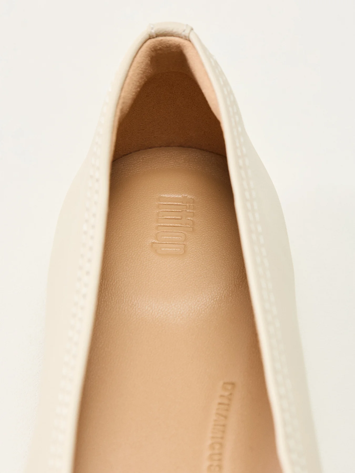 High-Cut Leather Ballet Flats Beige - Image 3