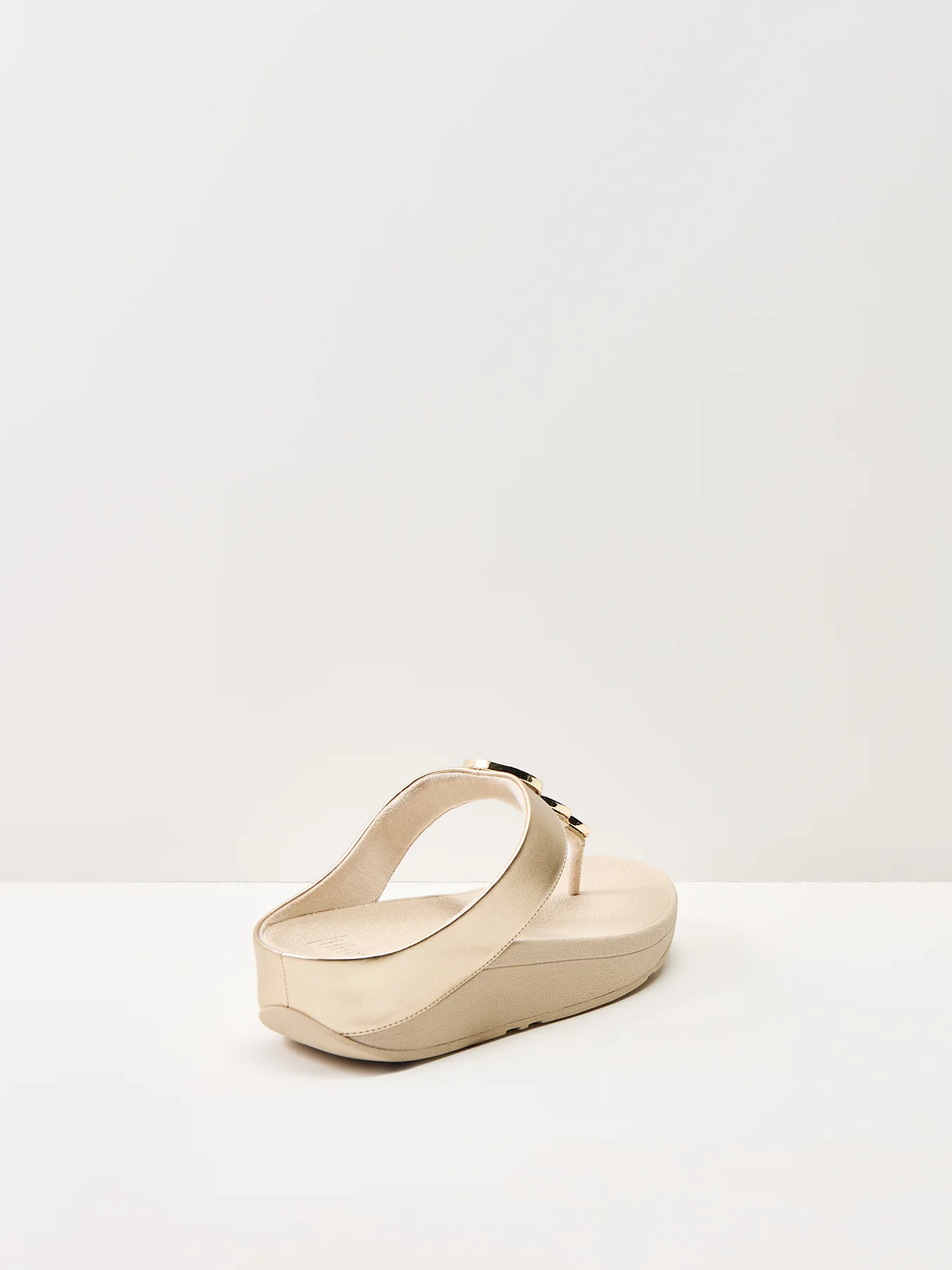 Halo Bead-Circle Toe-Post Sandals Platino Gold - Image 2