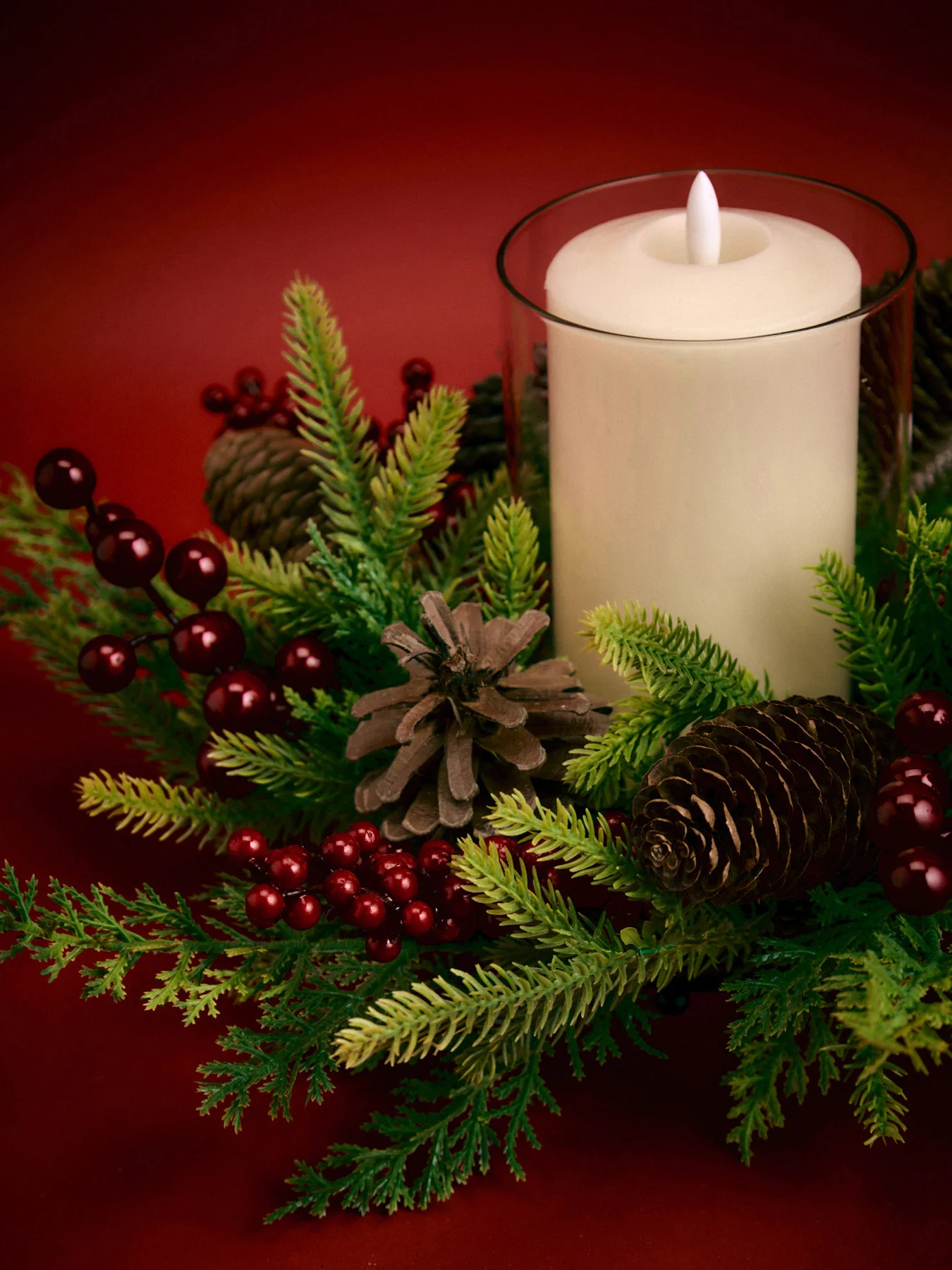 Empingham Berry Candle Holder 18cm - Image 2