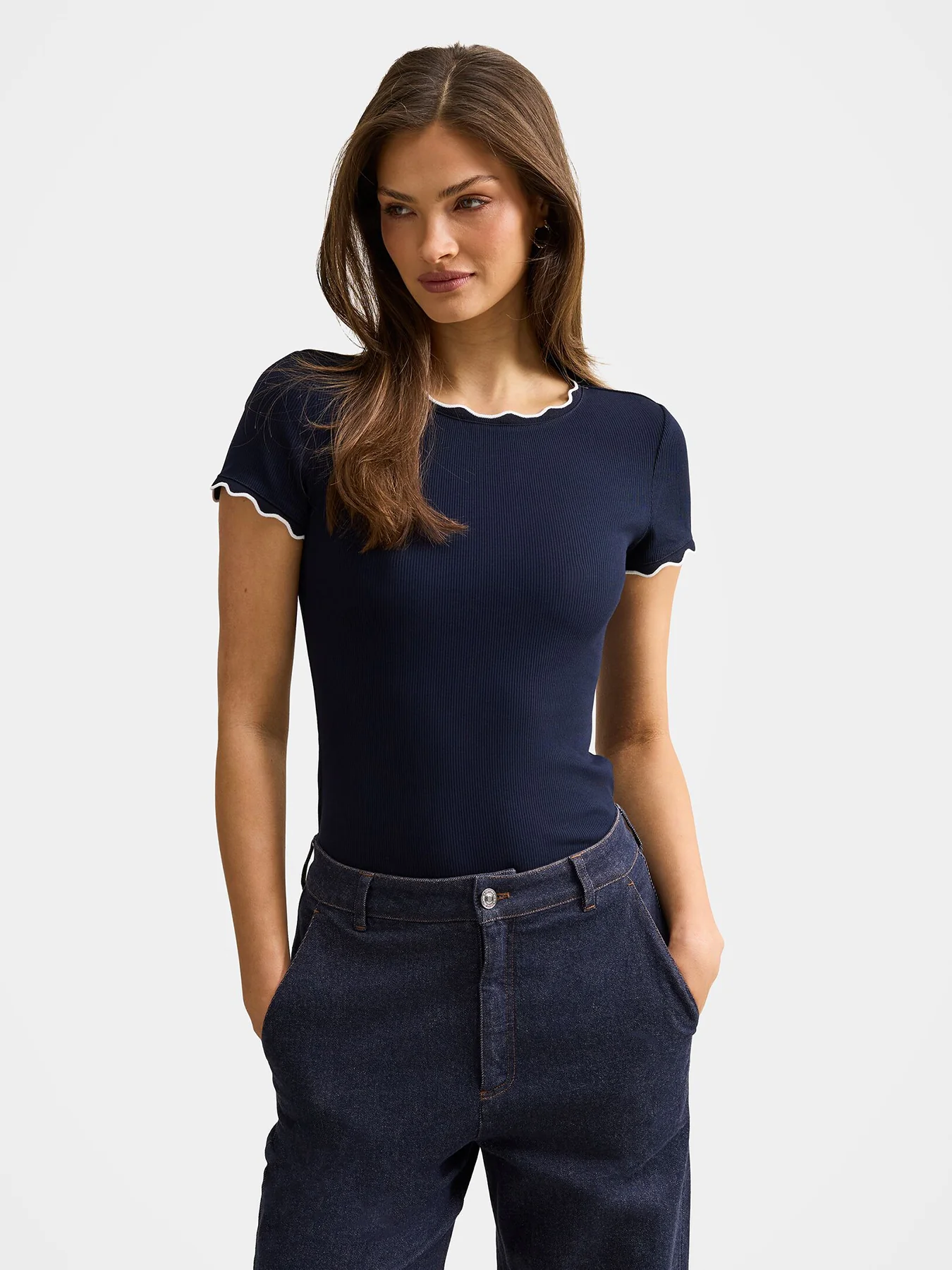 Rebecca Scallop Trim T-shirt Navy - Image 4
