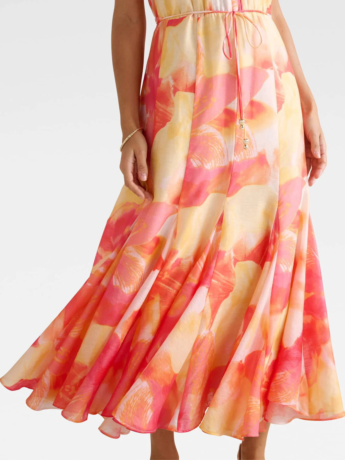 Casey Halter Neck Godet Midi Dress - Image 4
