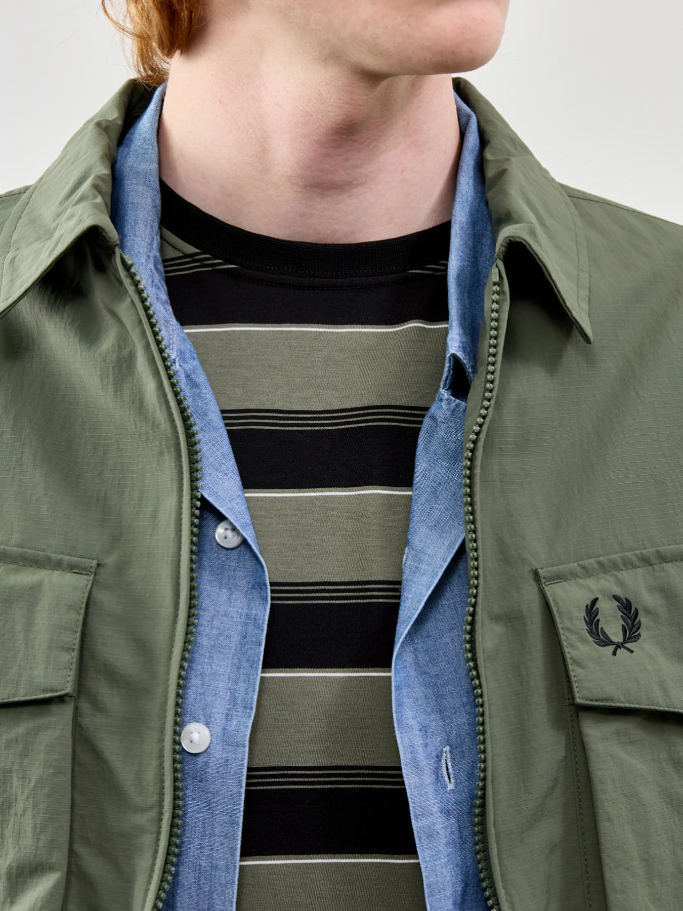 Fine Stripe T-Shirt Black - Image 3