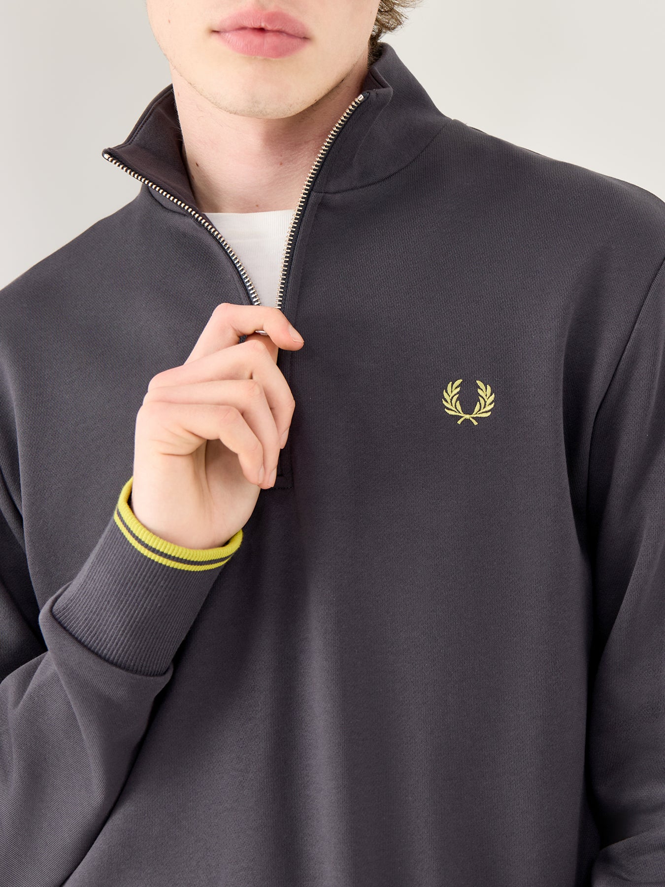 Half Zip Sweatshirt Grey - Image 3