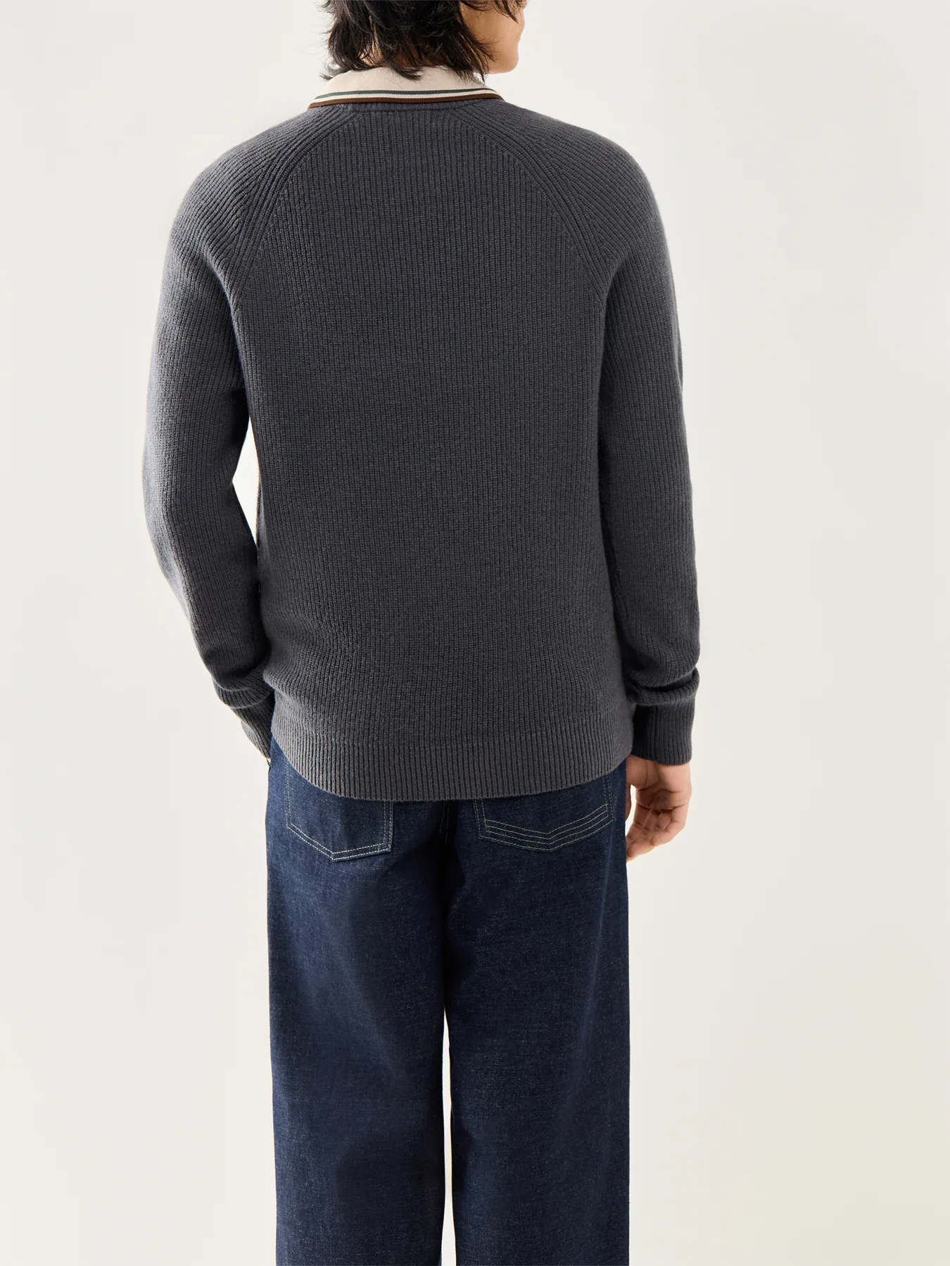 Lambswool Raglan Jumper Grey - Image 5