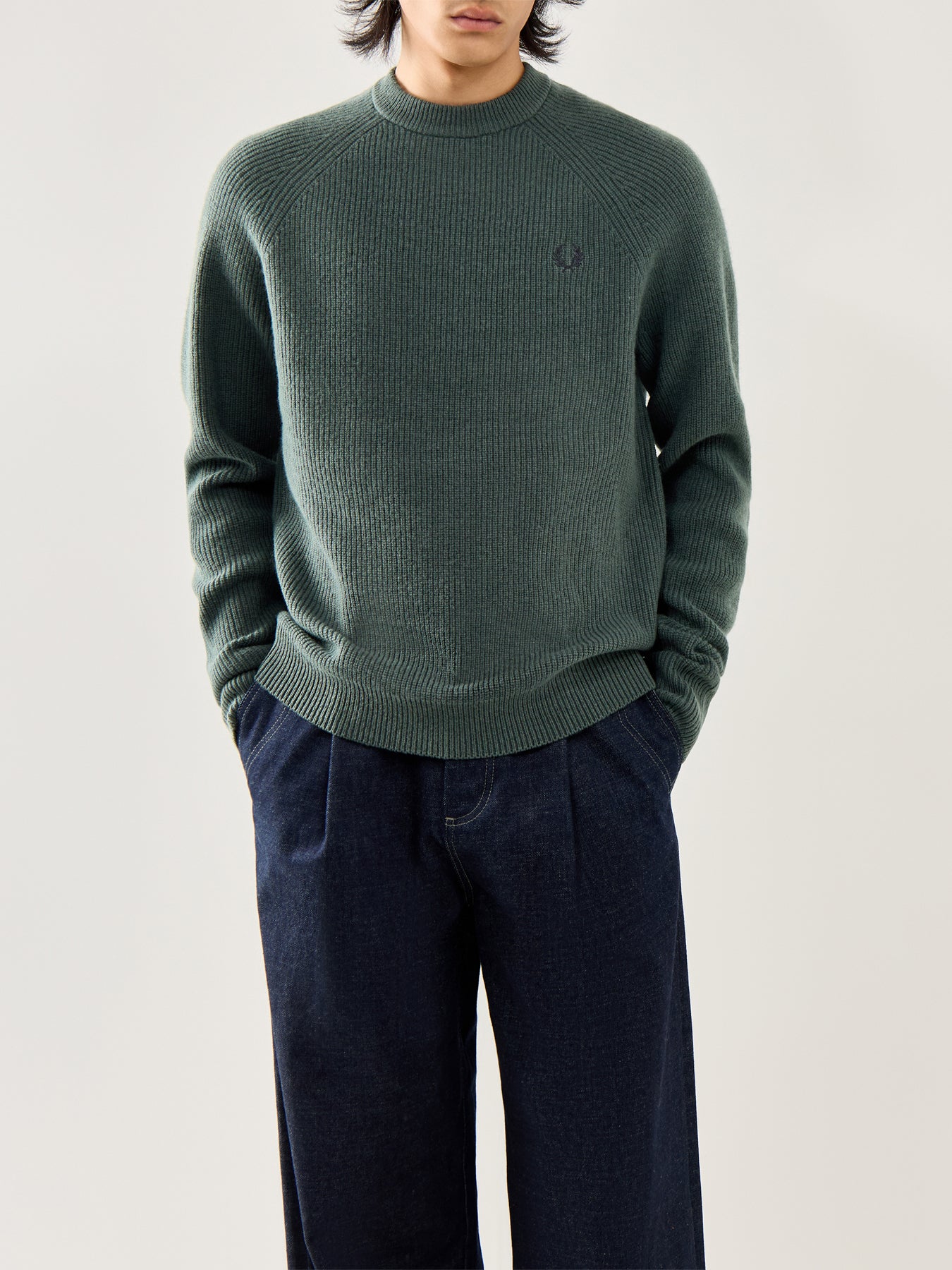 Lambswool Raglan Jumper Green - Image 4