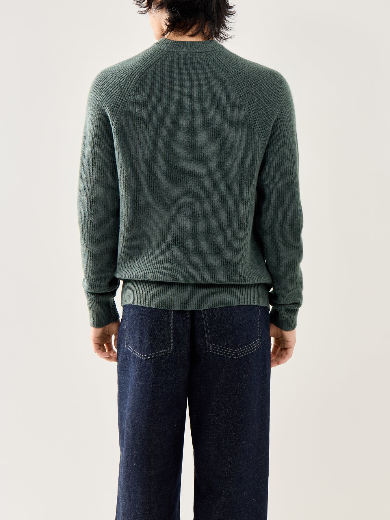 Lambswool Raglan Jumper Green - Image 5