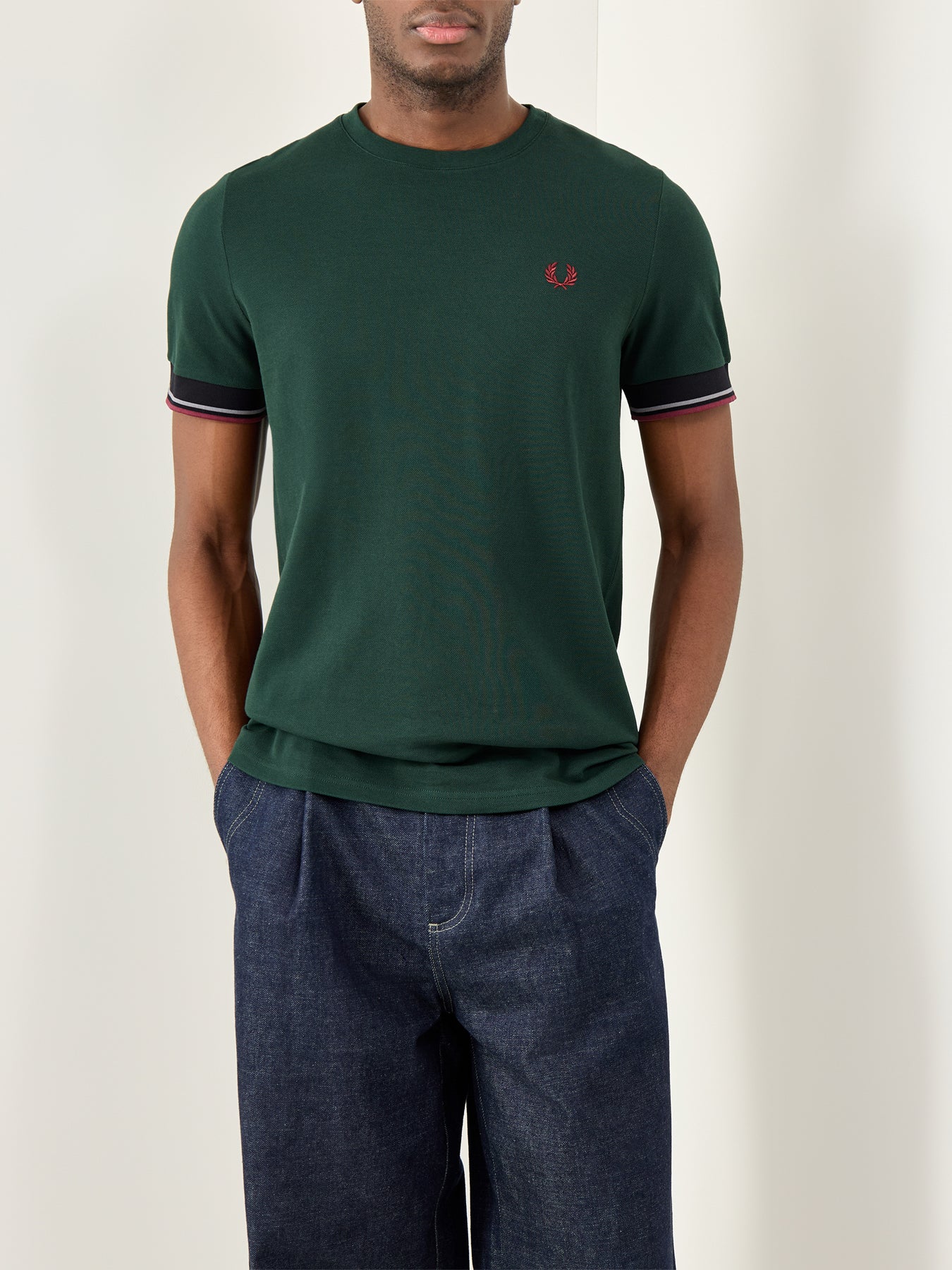 Twin Tipped Cuff T-Shirt Green - Image 4