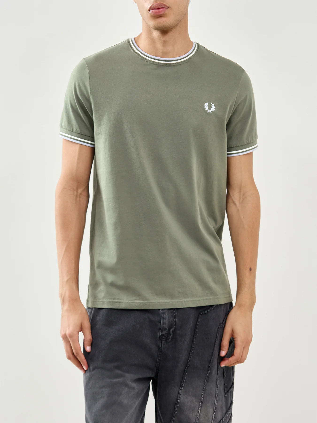 Twin Tipped T-Shirt Olive - Image 4