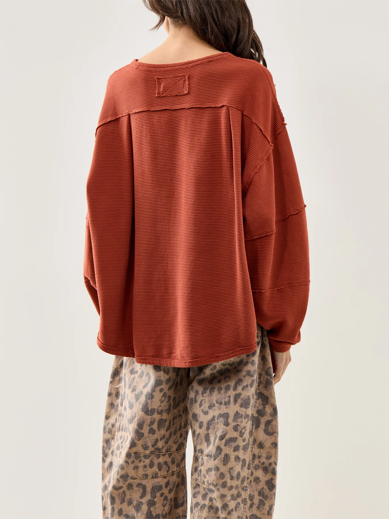 Total Eclipse Short-Sleeve Tee Burgundy - Image 5