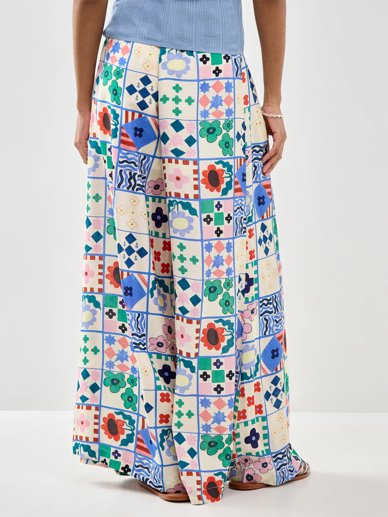 Egeria Printed Trousers - Image 5