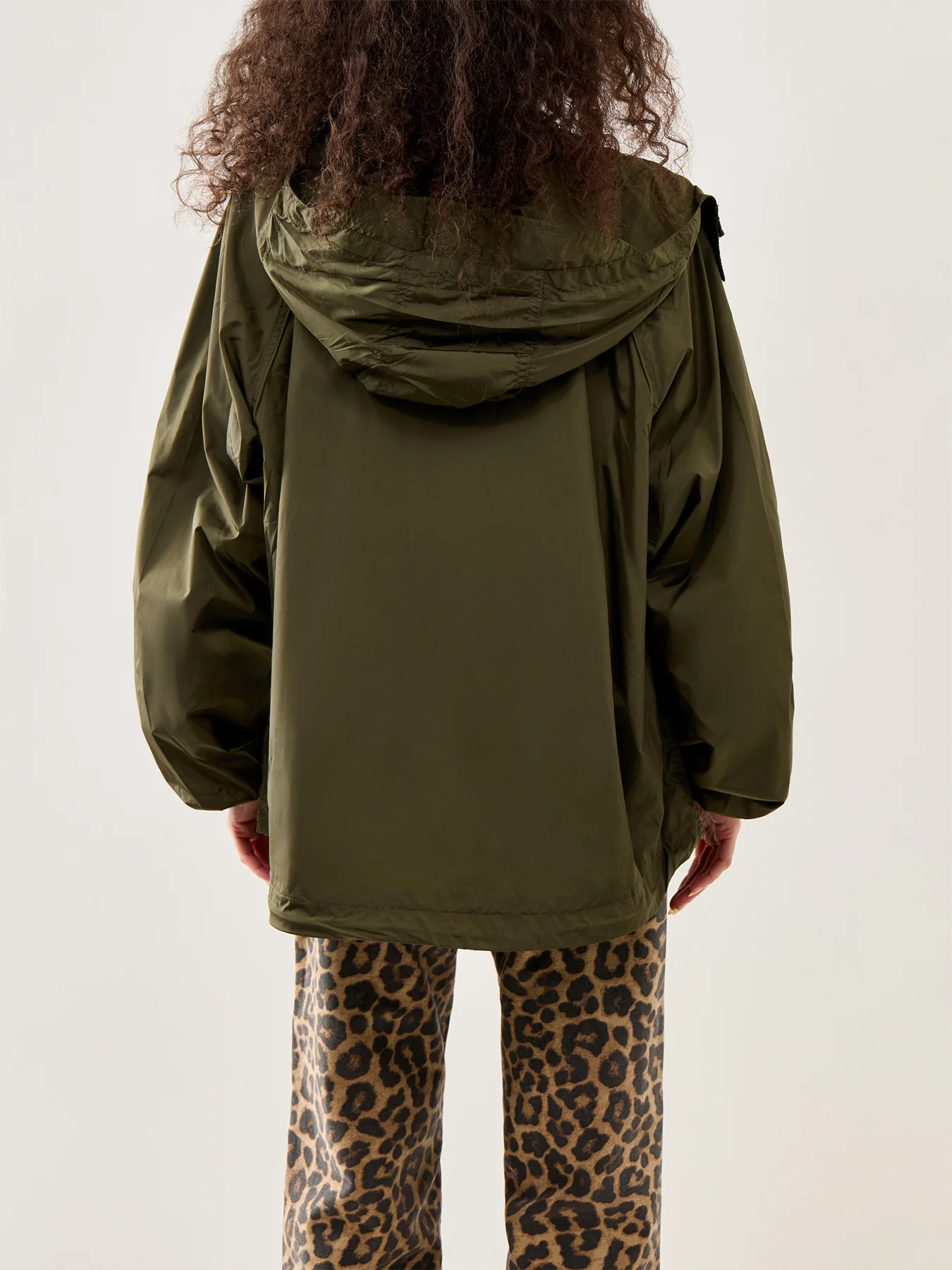 Flyweight Zip Nylon Jacket Green - Image 4