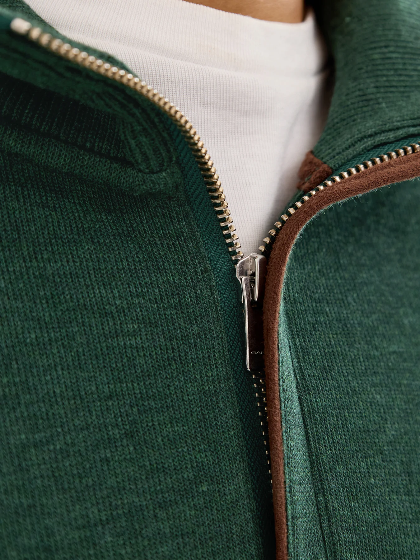 Sacker Rib Cotton Half Zip Green - Image 3