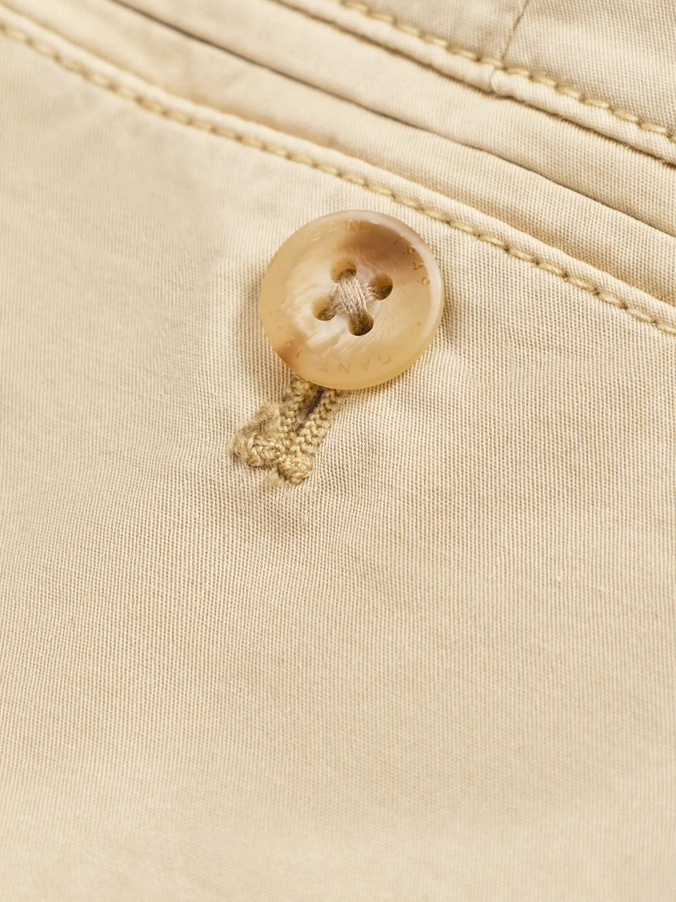 Sunfaded Chino Shorts Beige - Image 3