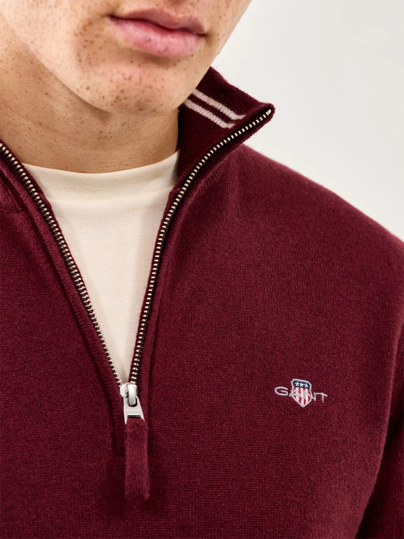 Superfine Lambswool Half-Zip Jumper Bordeaux Melange - Image 3