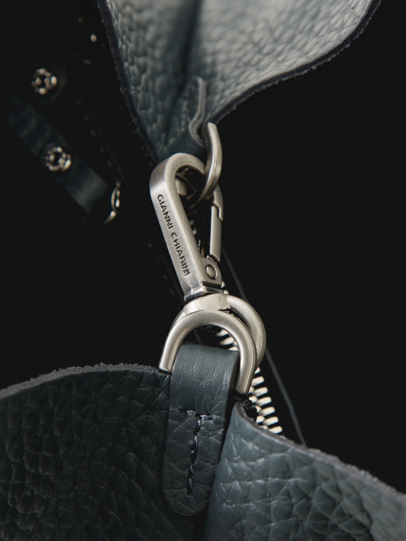 Dua Medium Leather Crossbody Navy - Image 5