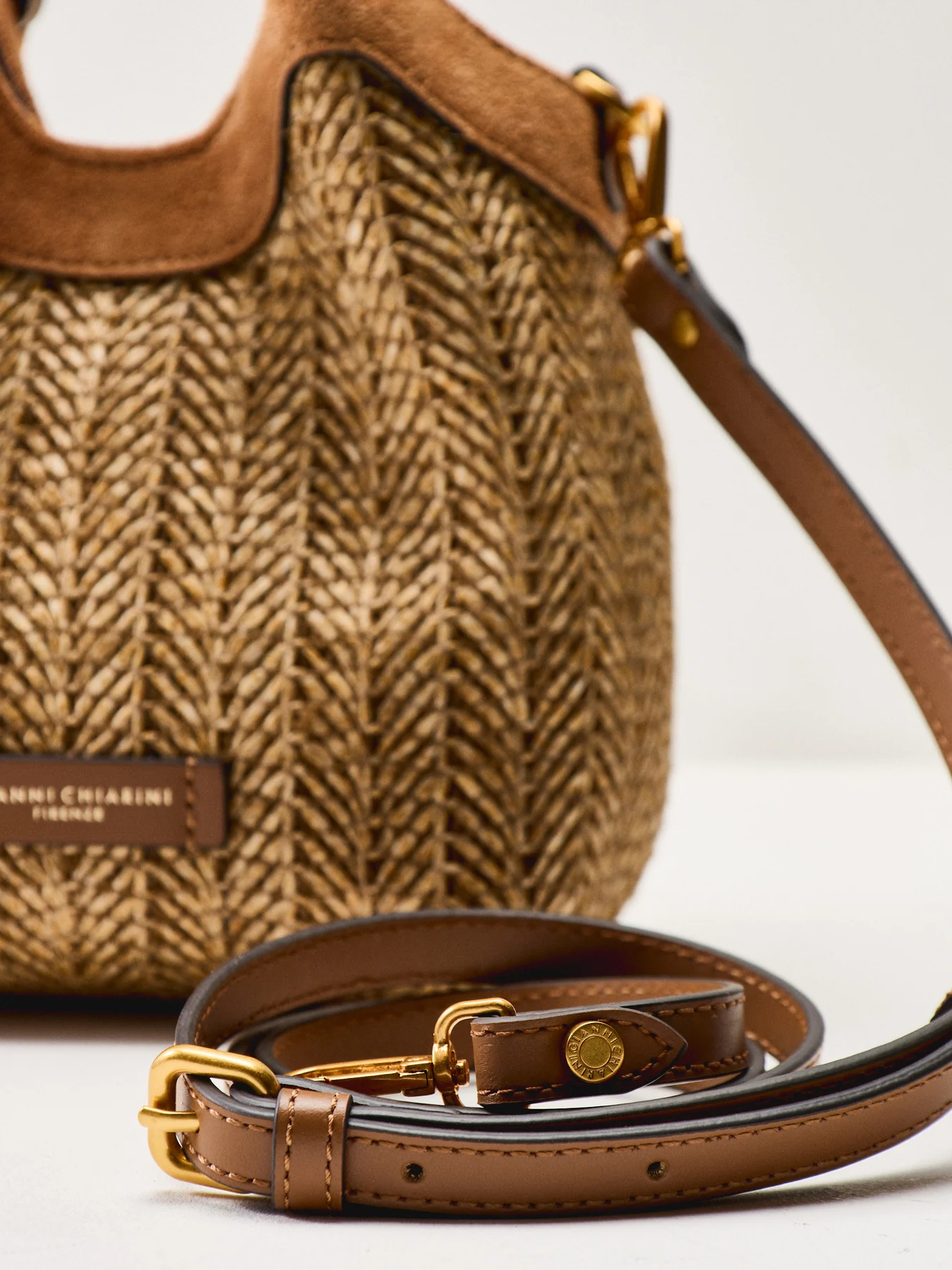 Dua S Straw Crossbody Bag Neutral - Image 5