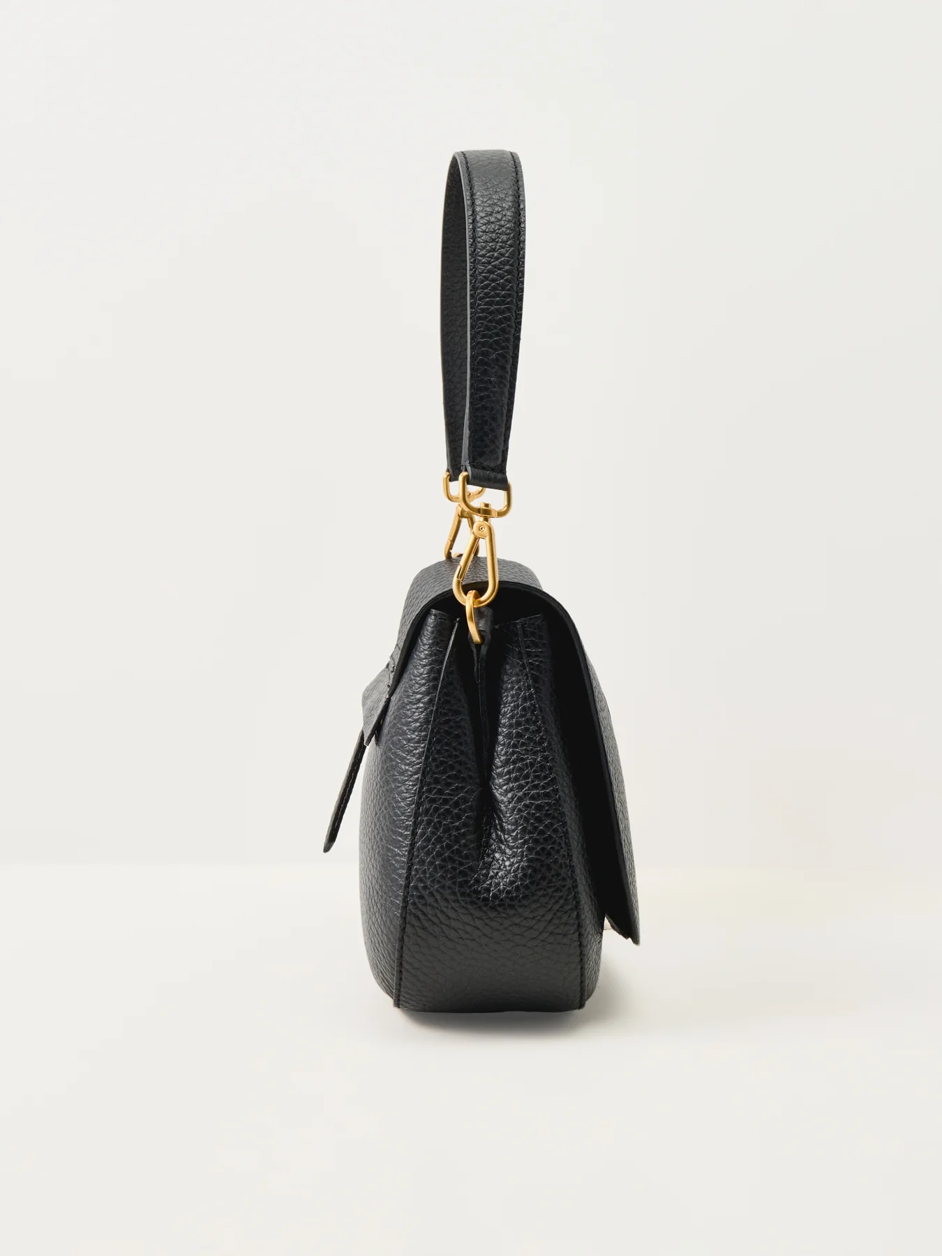 Helena Round Crossbody Bag Black - Image 4