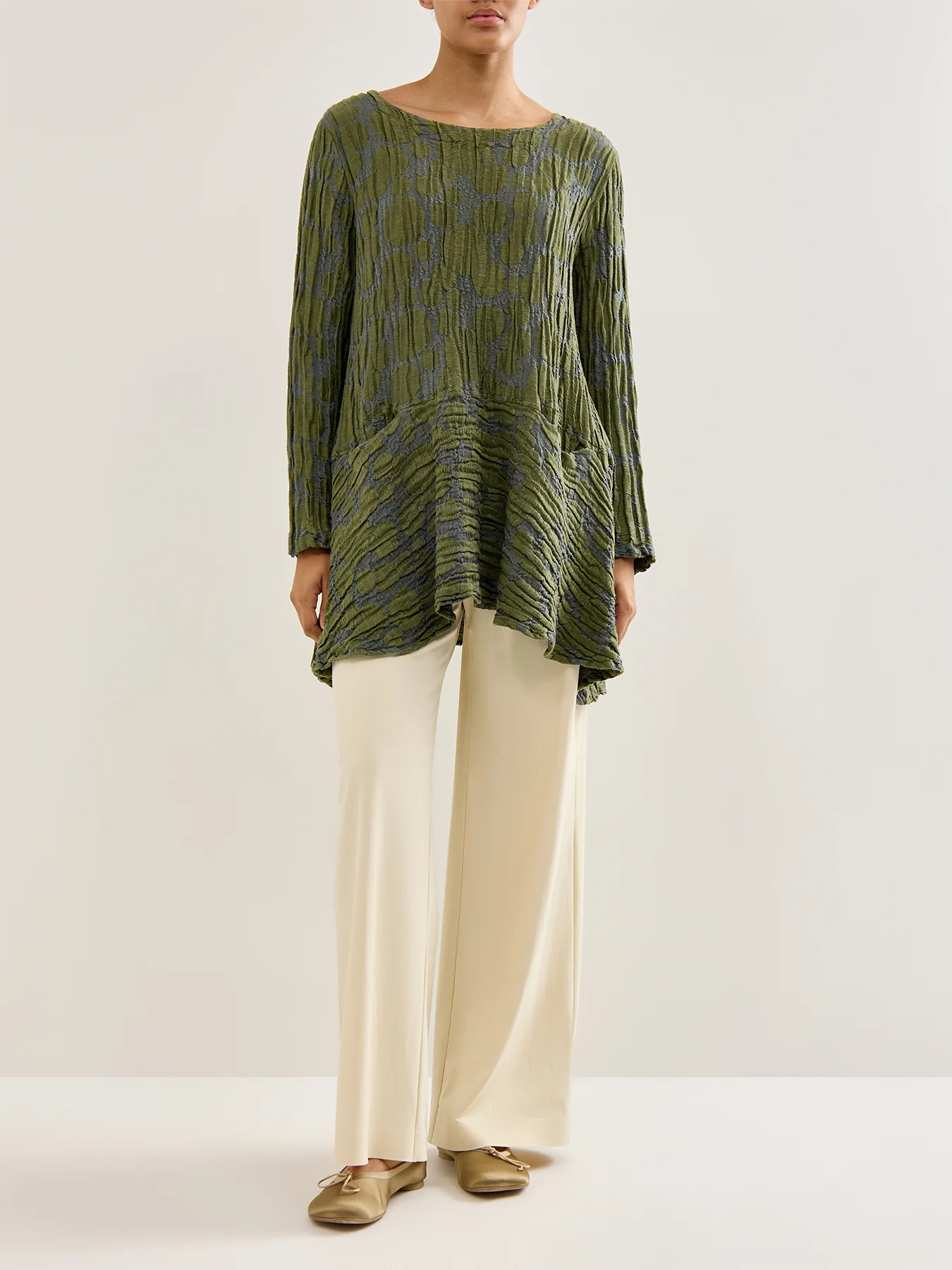Spot Two Pocket Tunic Forest Mist - Image 2
