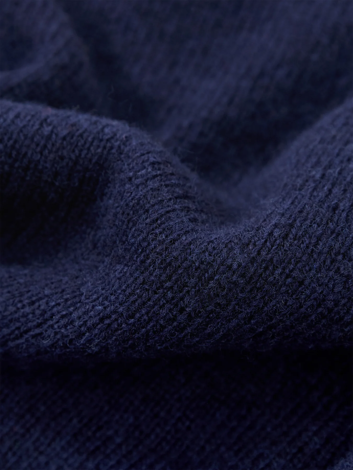 Brushed Shetland Crew Knit Navy - Image 3