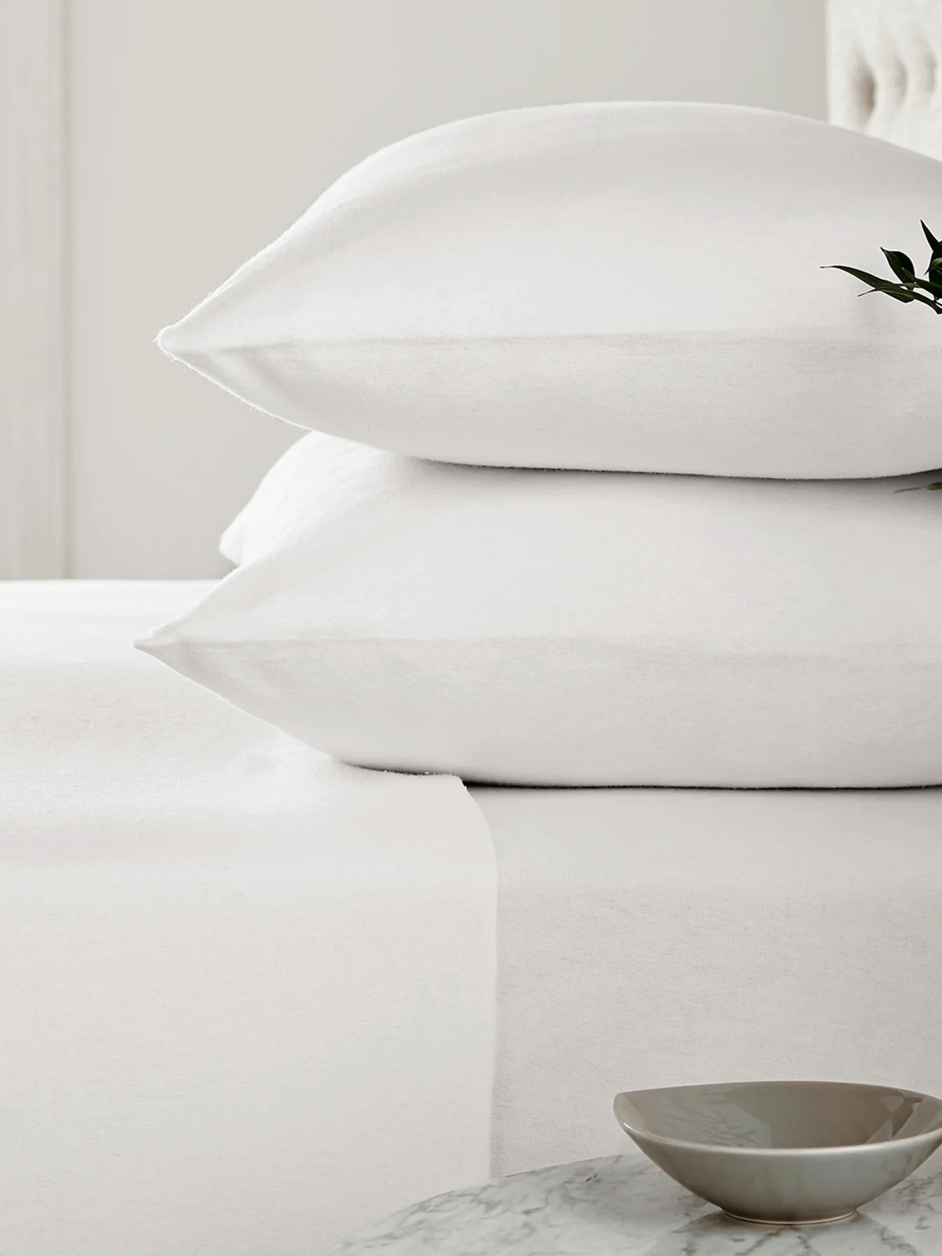 White Brushed Cotton Fitted Sheet King - Image 2