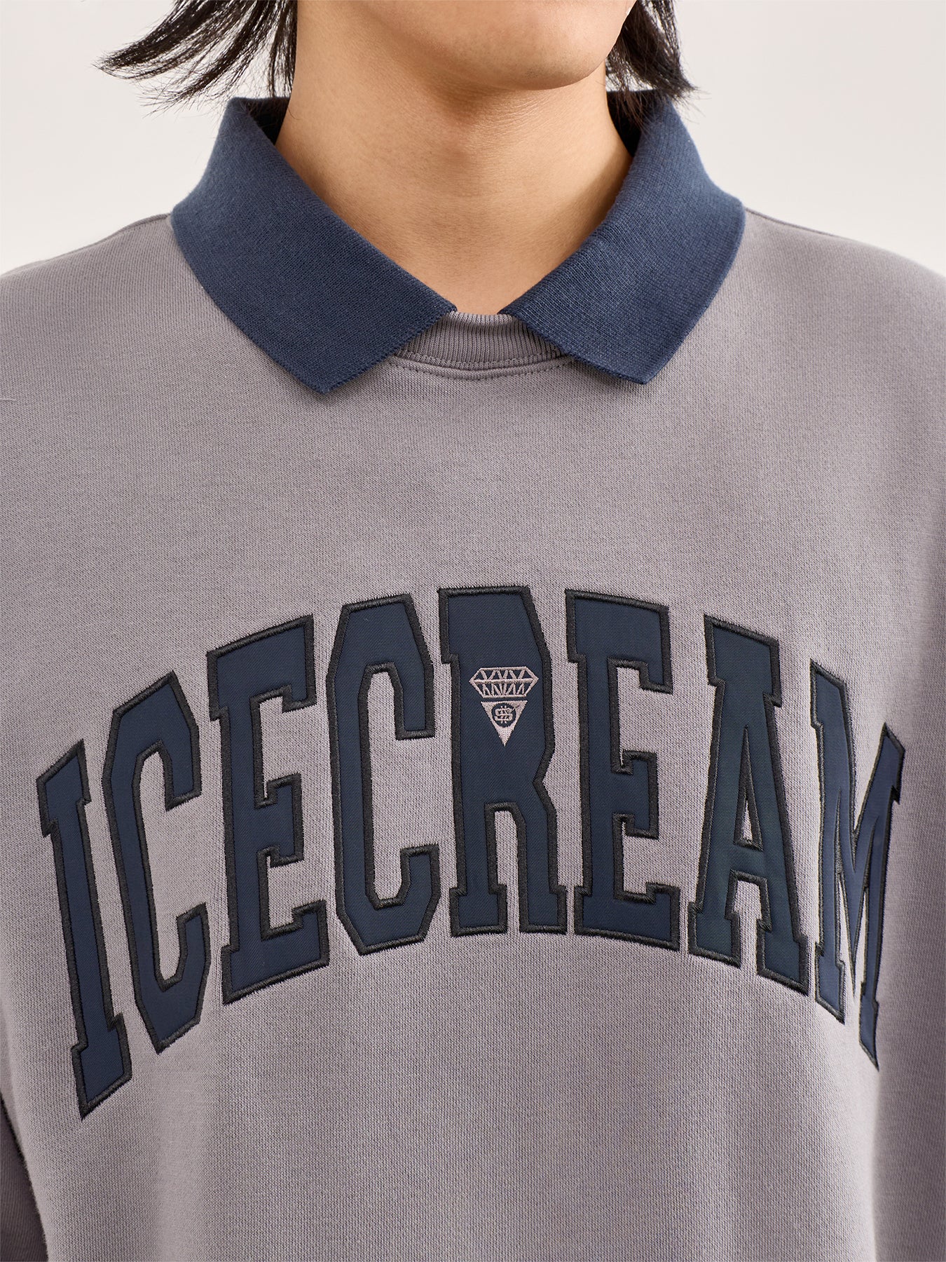 Collared Warm-Up Sweatshirt Grey - Image 3