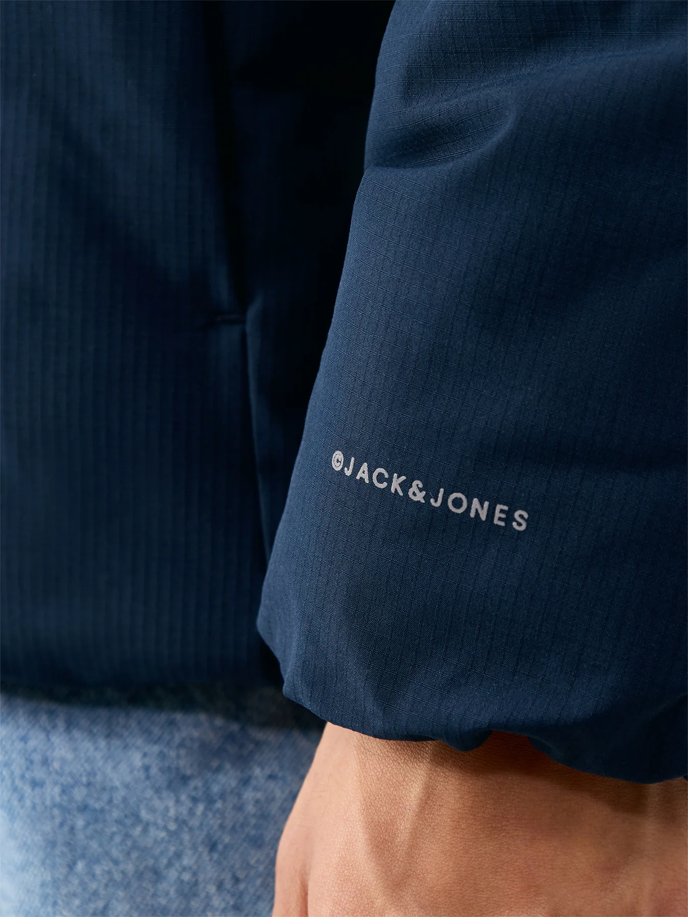 Global Puffer Jacket - Image 3