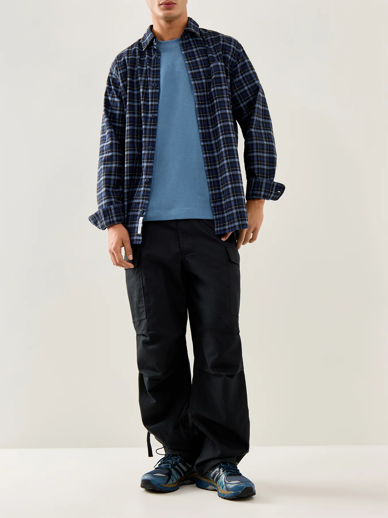 Urban Edge O-Neck Tee - Image 2
