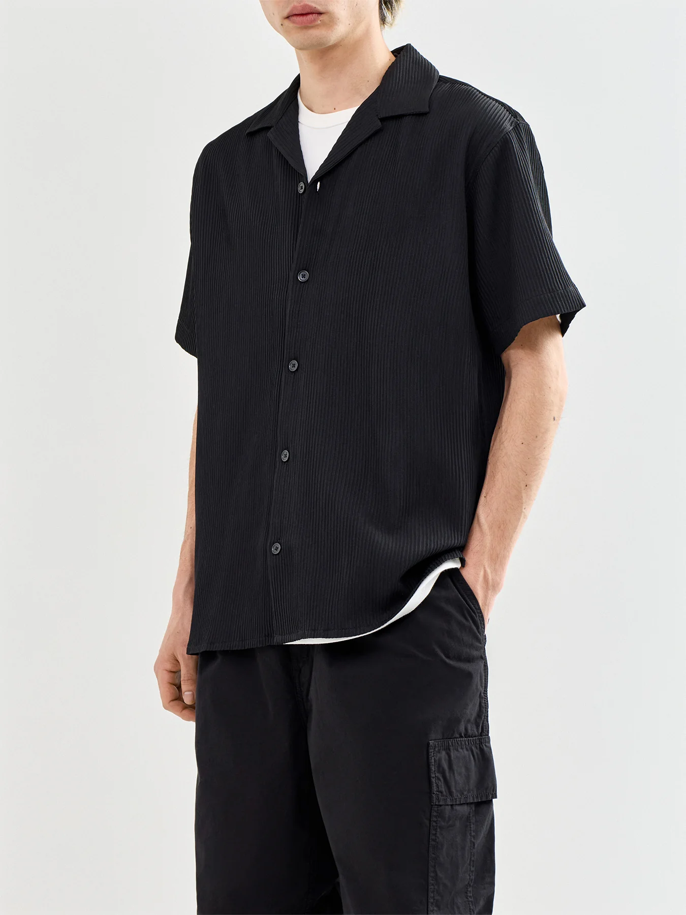 Short Sleeve Resort Shirt Black - Image 4