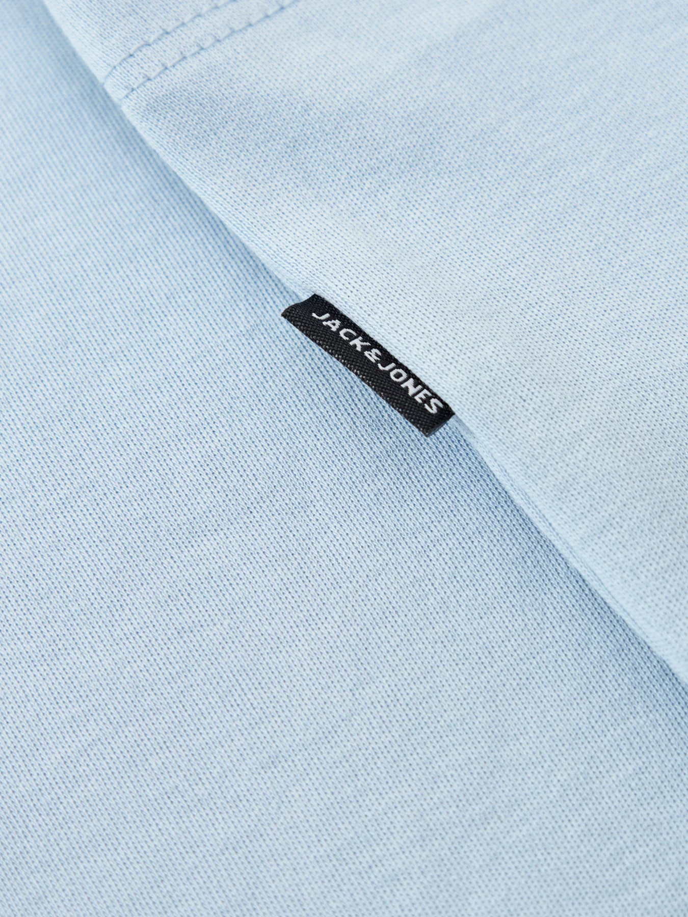 Urban Edge T-Shirt Light Blue - Image 3