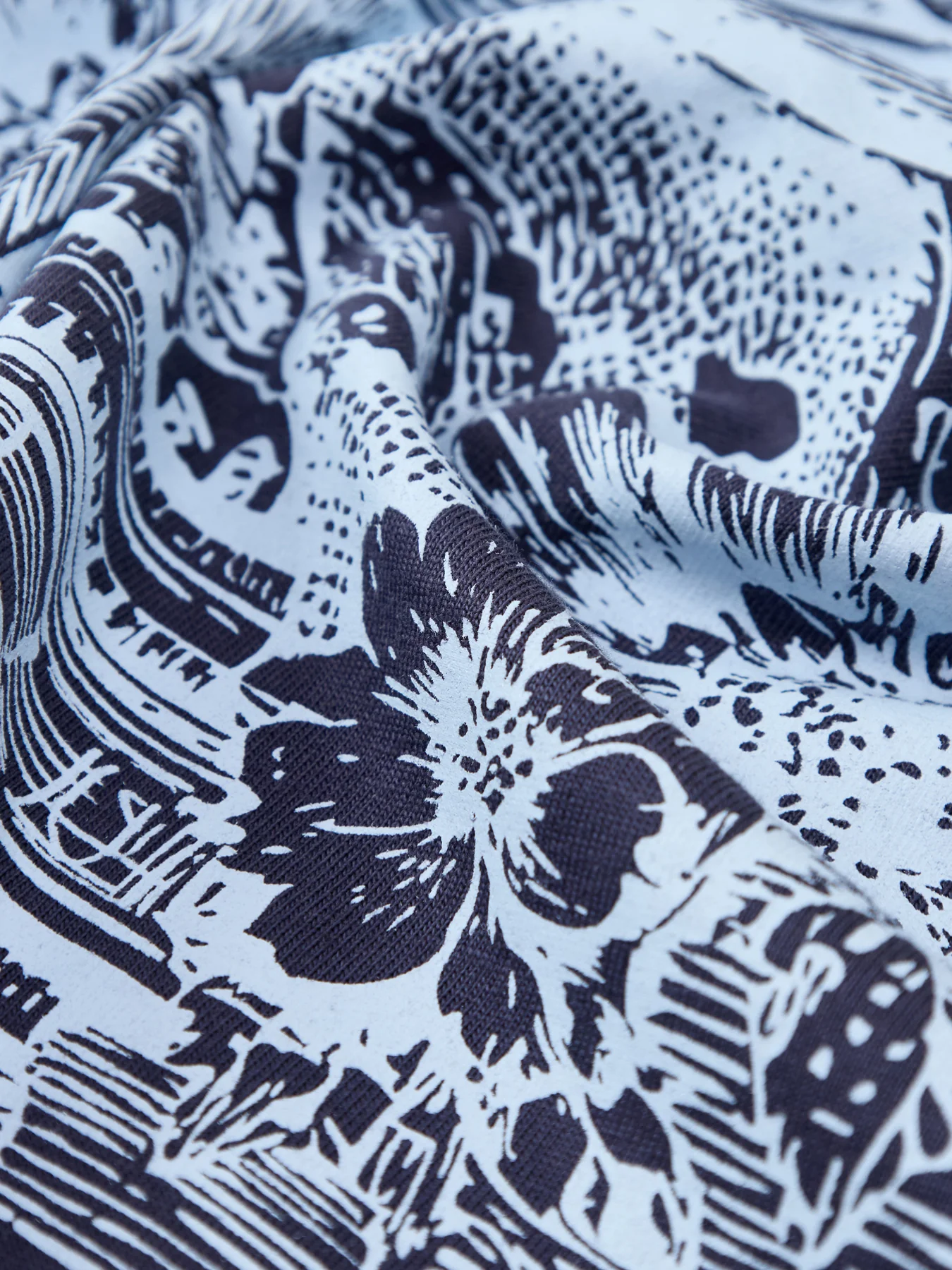 Back Print T Shirt Navy - Image 3