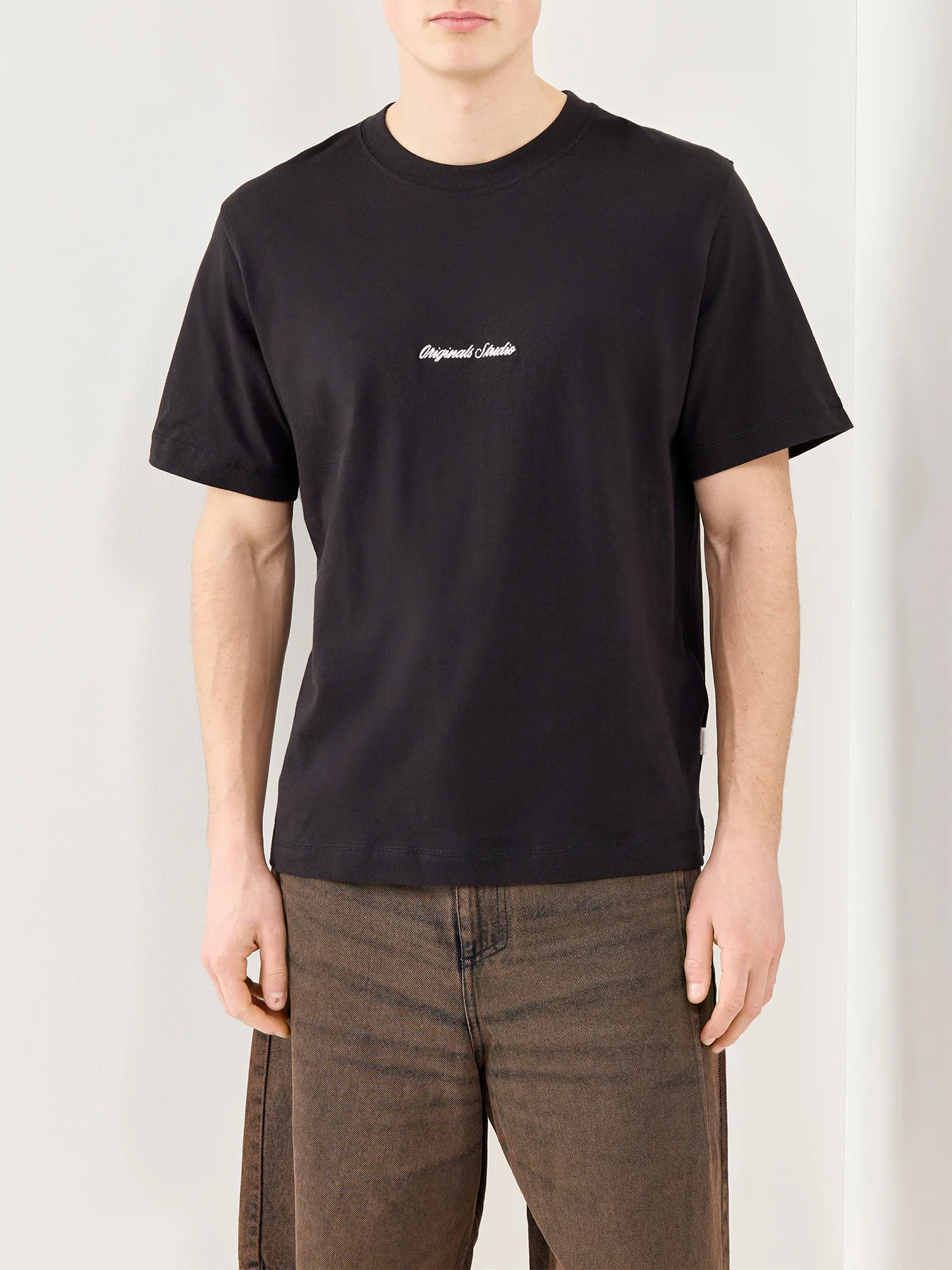 Jornorrebro Embroidered T-Shirt Black - Image 4