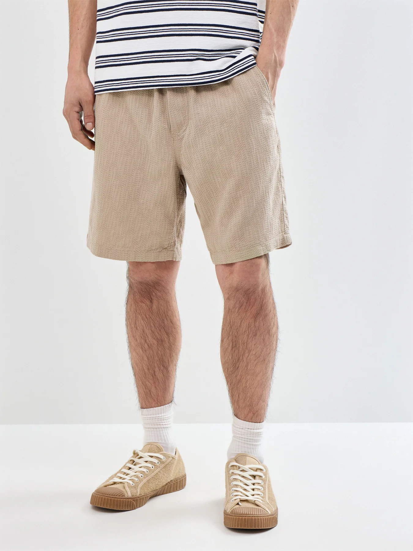 Jaiden Wavy Sweat Shorts Beige - Image 4