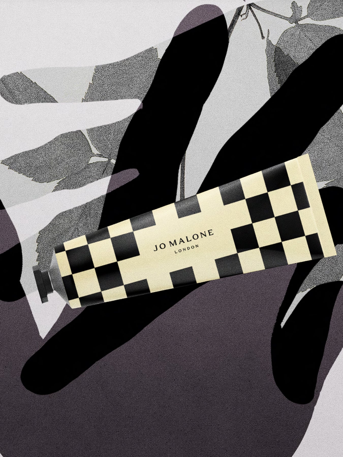 Blackberry & Bay 30ml Hand Cream - Image 2