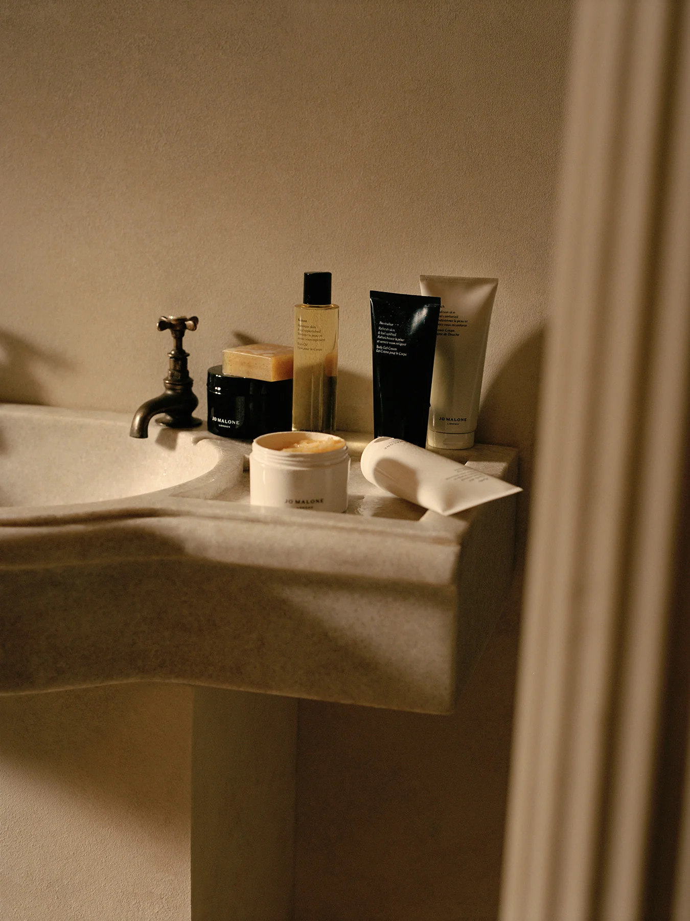 Revitalise Body Gel-Cream - Image 4