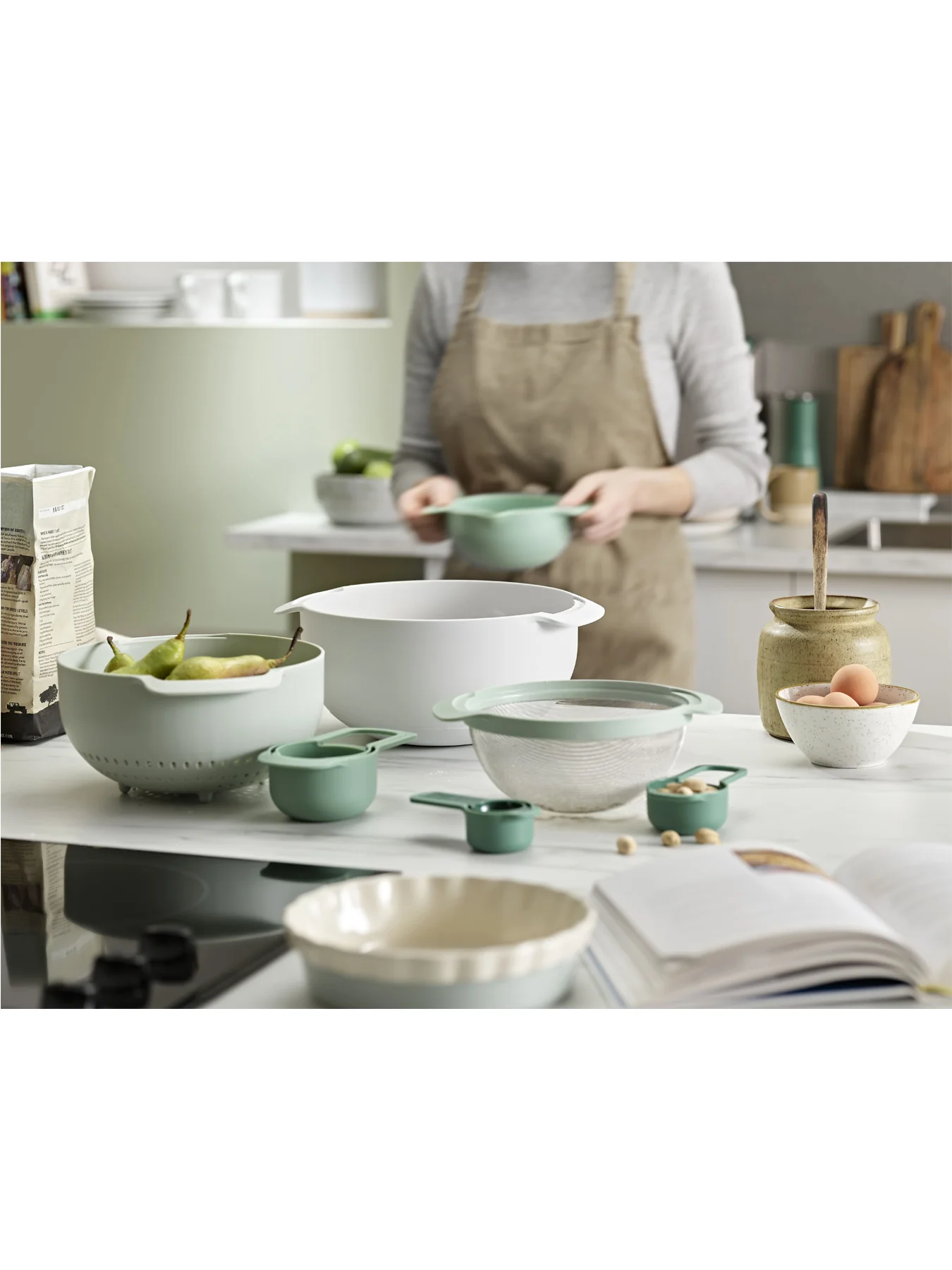 Nest 9 Plus 9 Piece Food Preparation Set Editions - Image 5