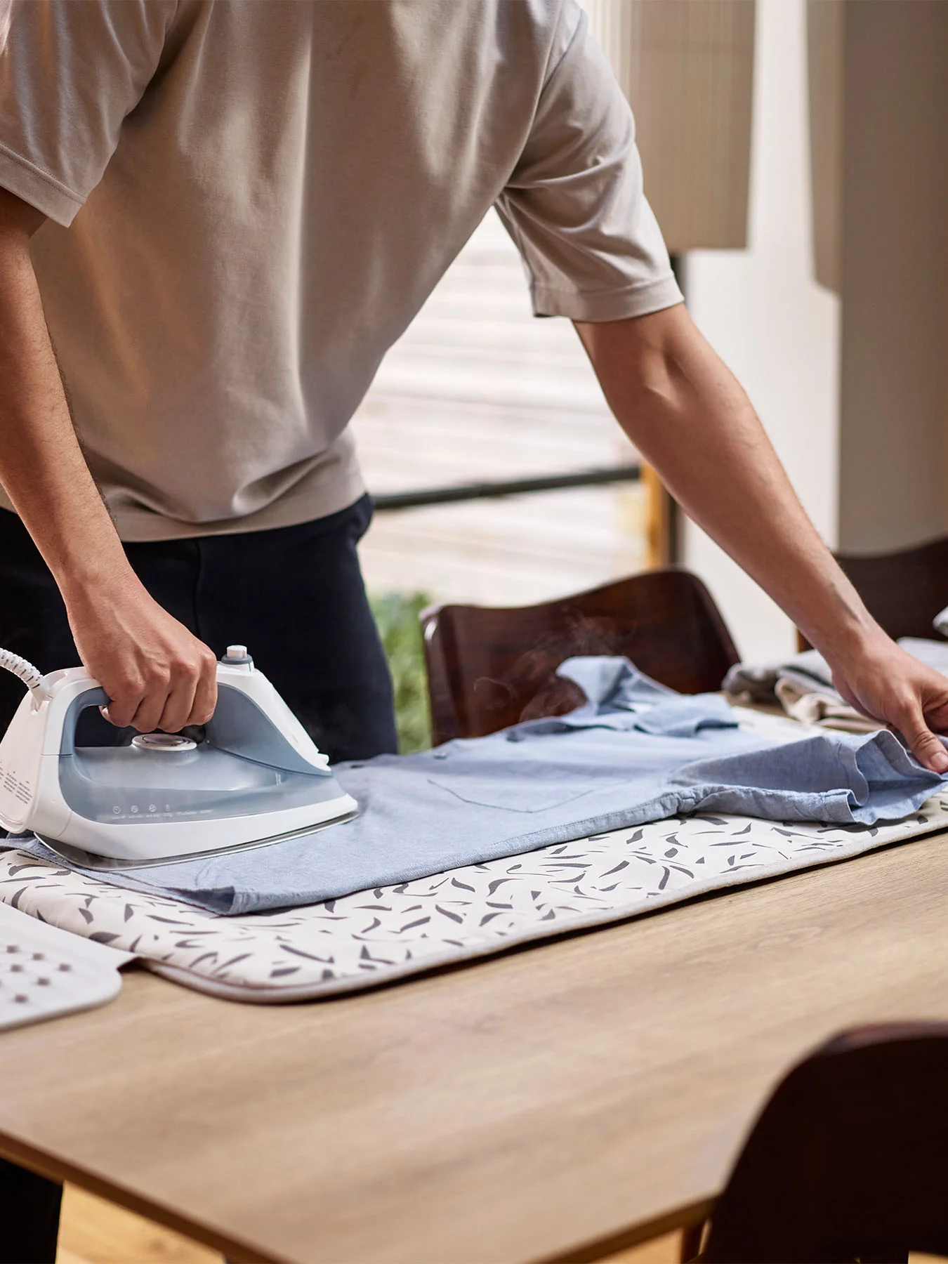 Swift Table-Top Ironing Mat - Image 3
