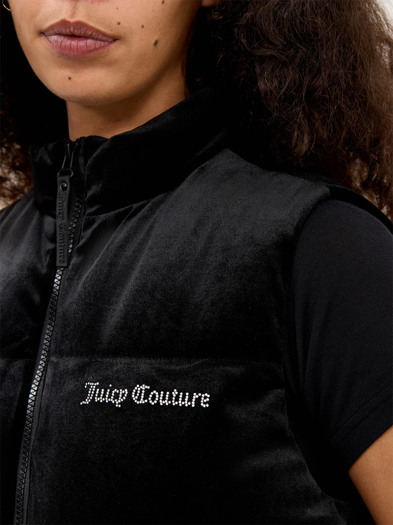 Velour Gilet Black - Image 3