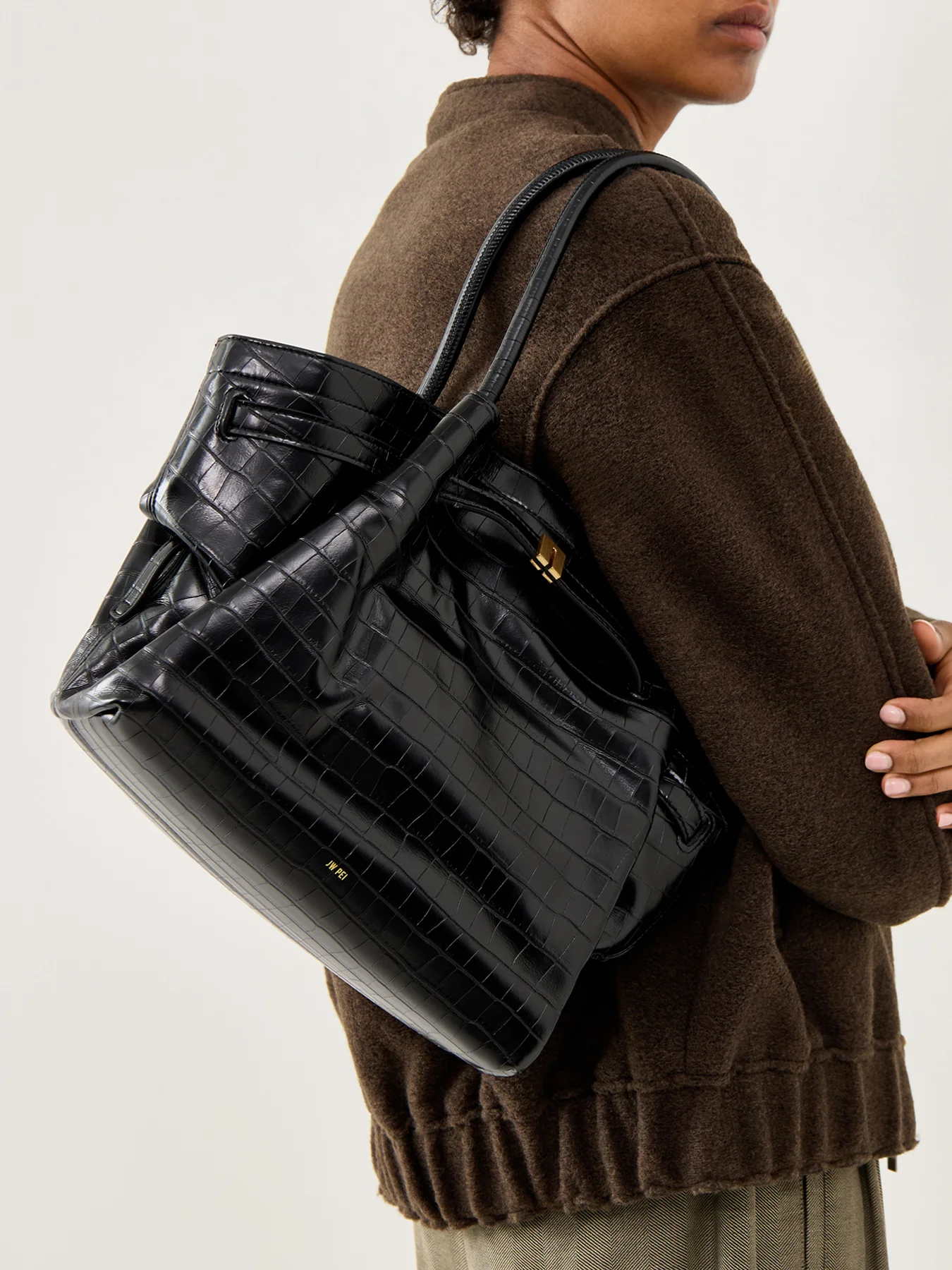 Hana Medium Tote Bag Black Croc - Image 2