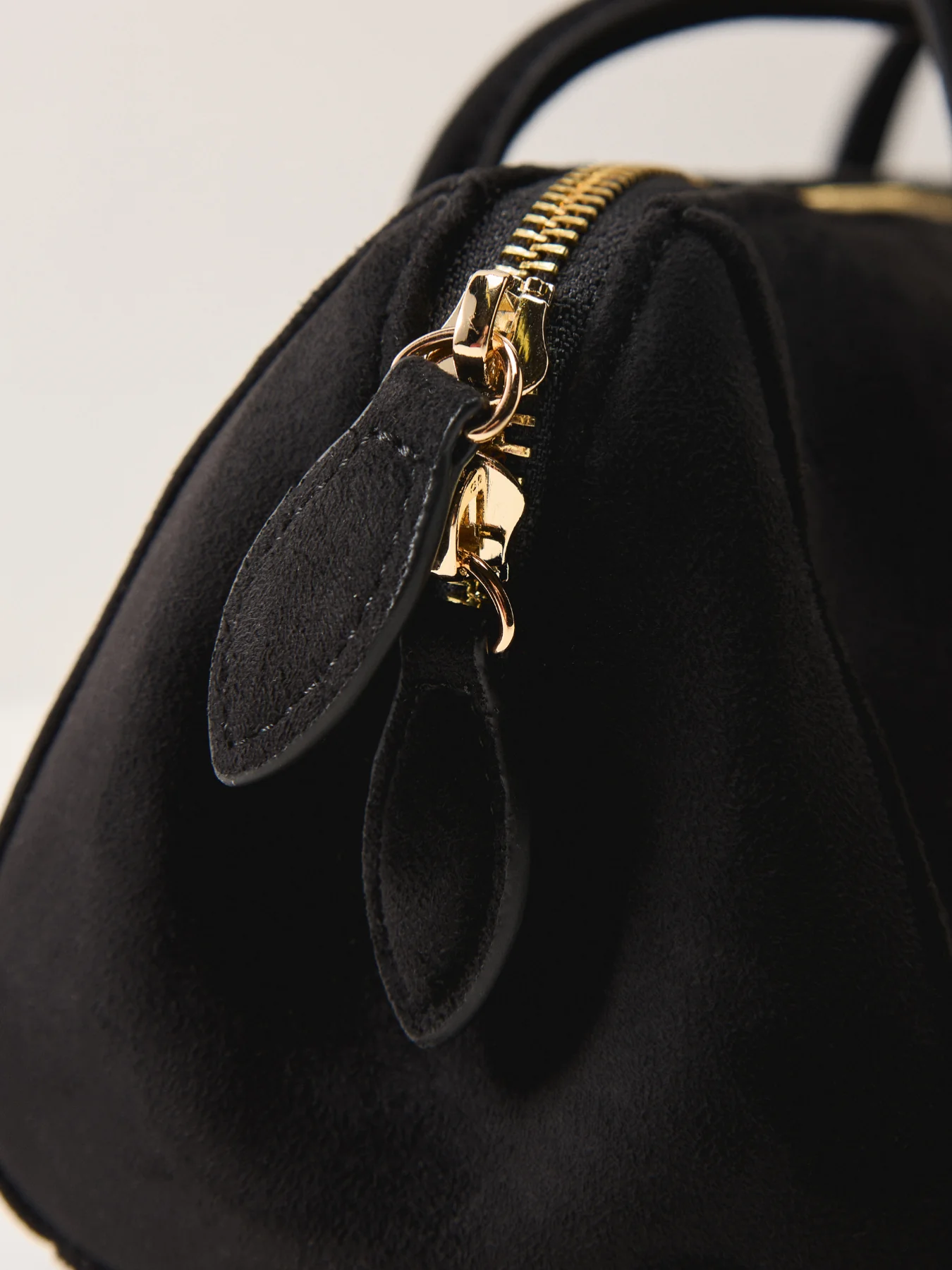 Nova Shoulder Bag Black - Image 5