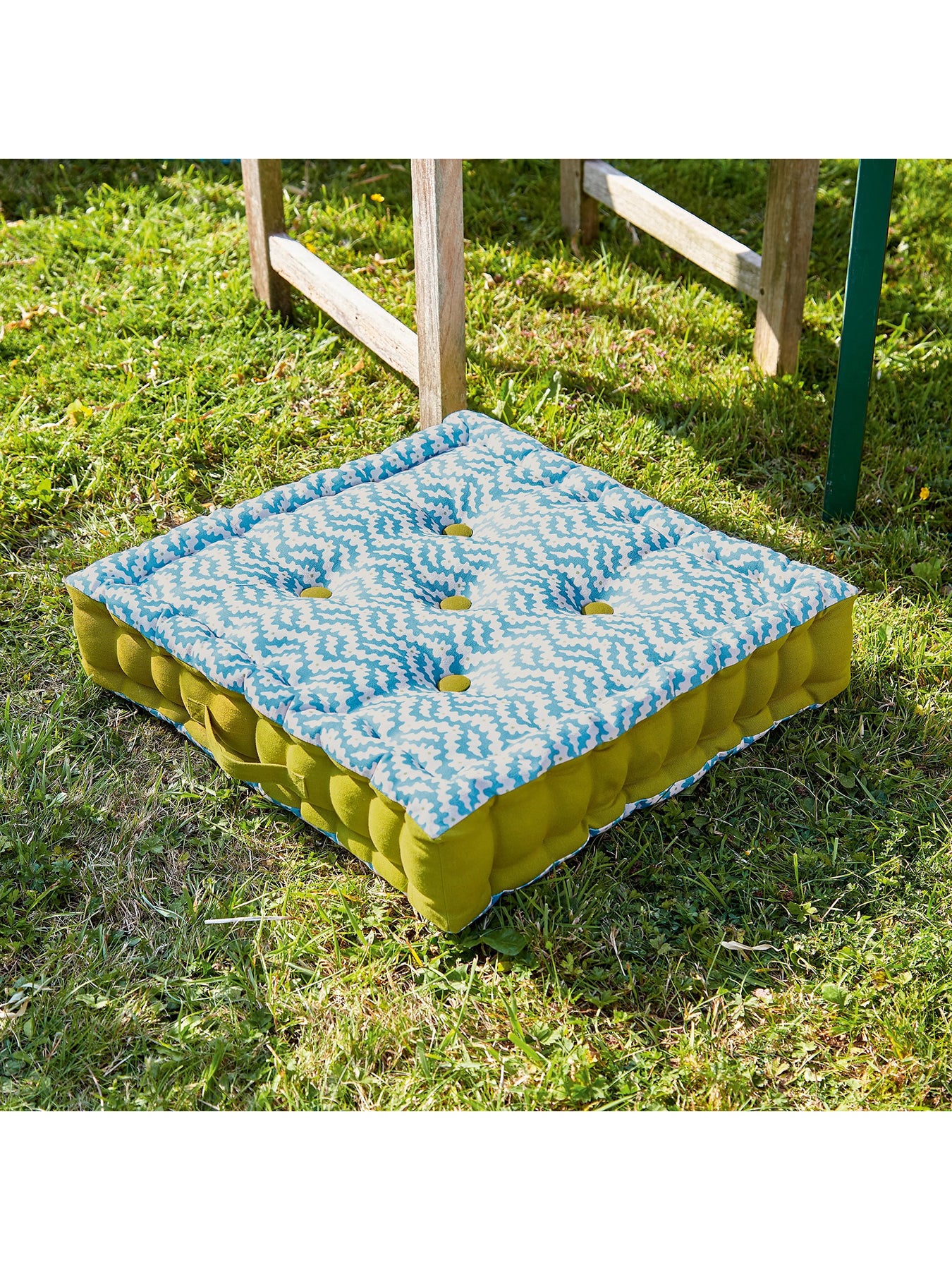 Sperrin Outdoor Cushion 45x45cm Green - Image 2