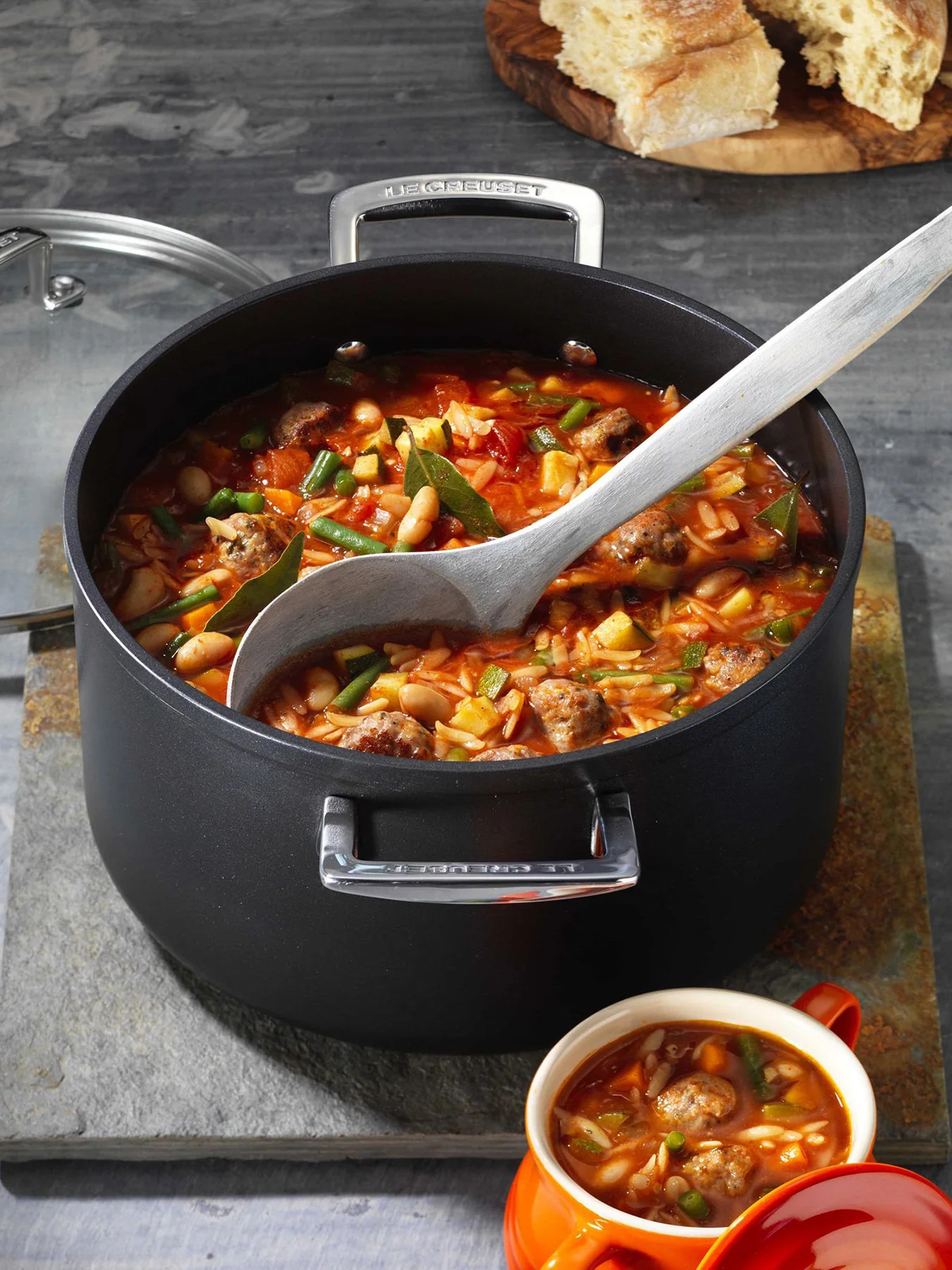 Toughened Non Stick Deep Casserole 28cm - Image 6