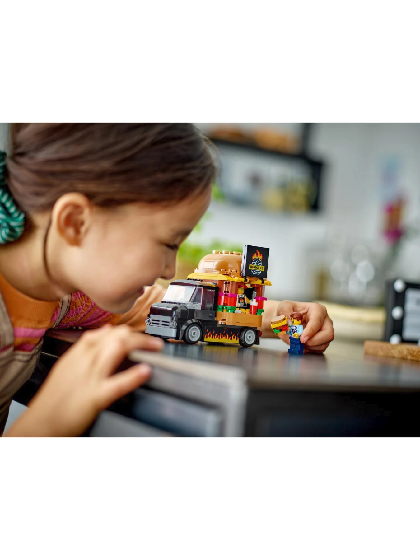 Burger Truck 60404 - Image 2