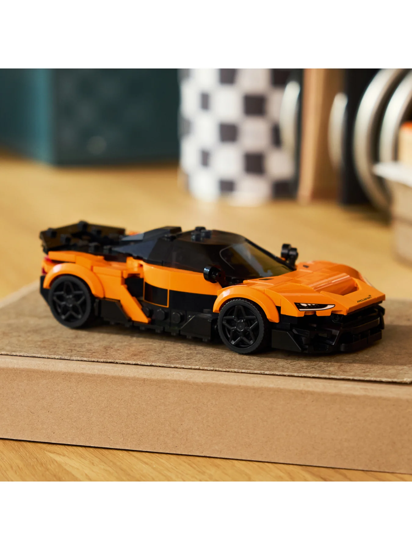 Technic McLaren W1 Supercar Set 77257 - Image 3
