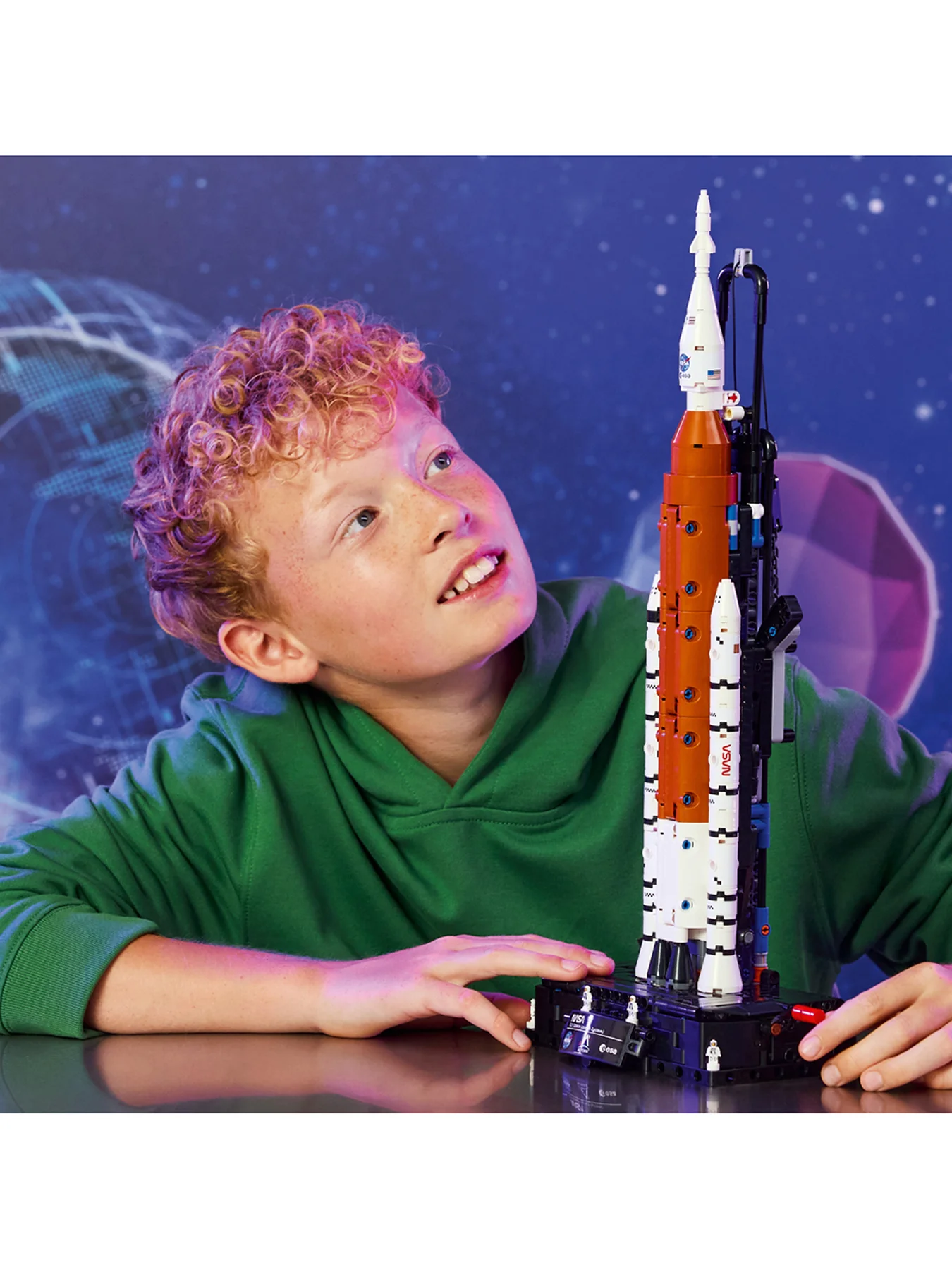 NASA Artemis Space Launch System Rocket Set 42221 - Image 2